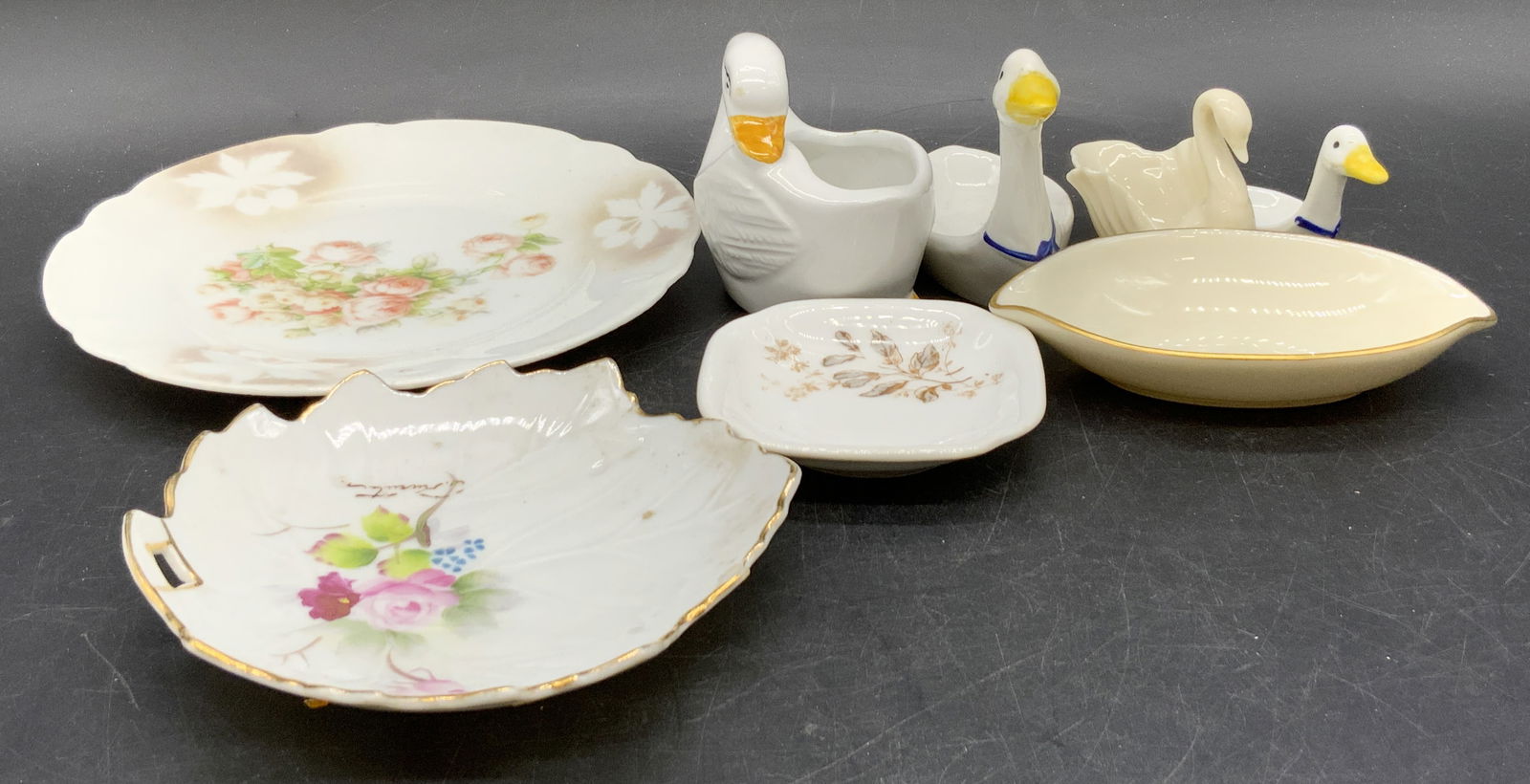 Lot 8 Vintage Porcelain Tableware, Plates & More (1 of 14)