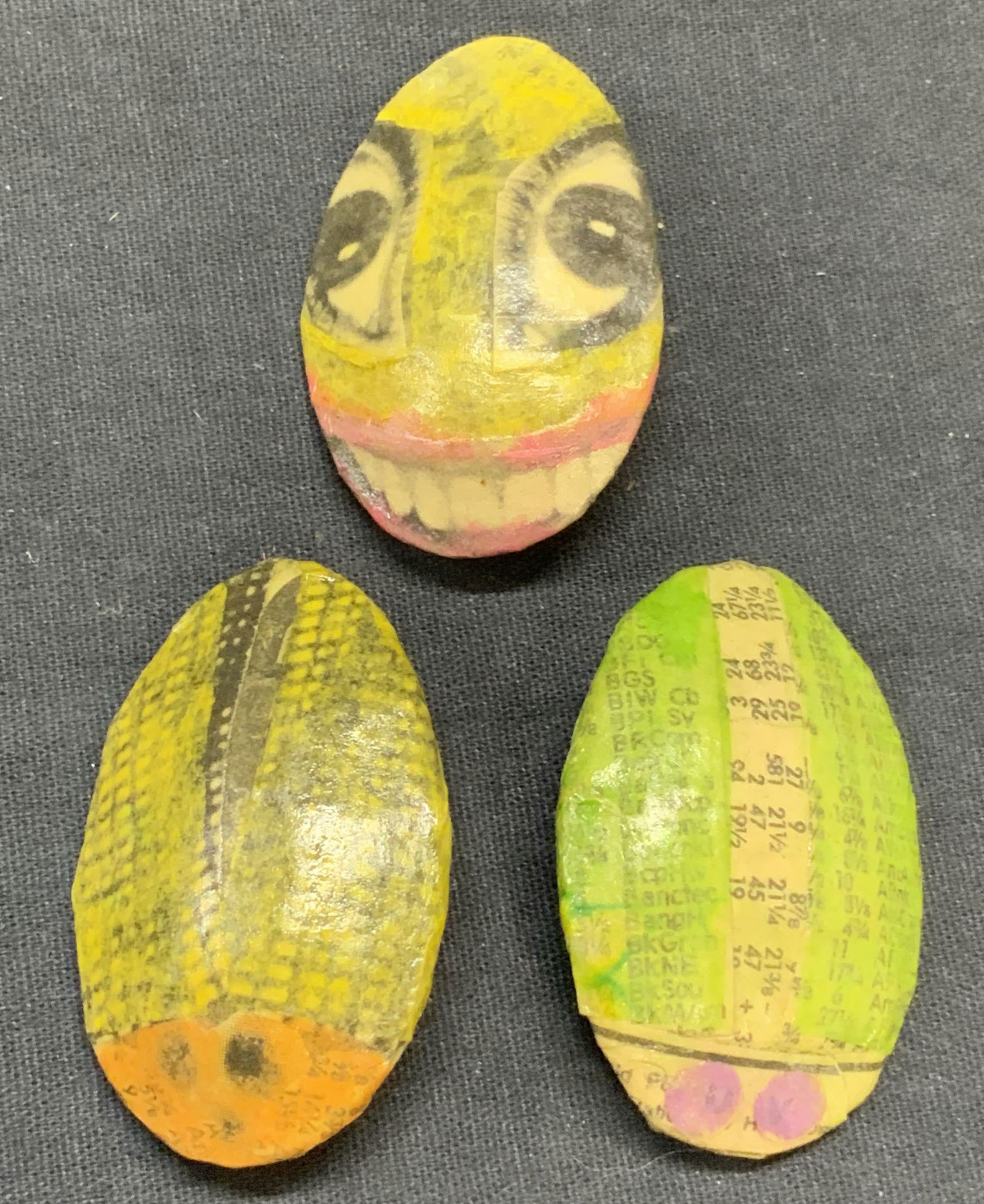 Set 3 J Seffens Paper Mache Brooches (1 of 7)