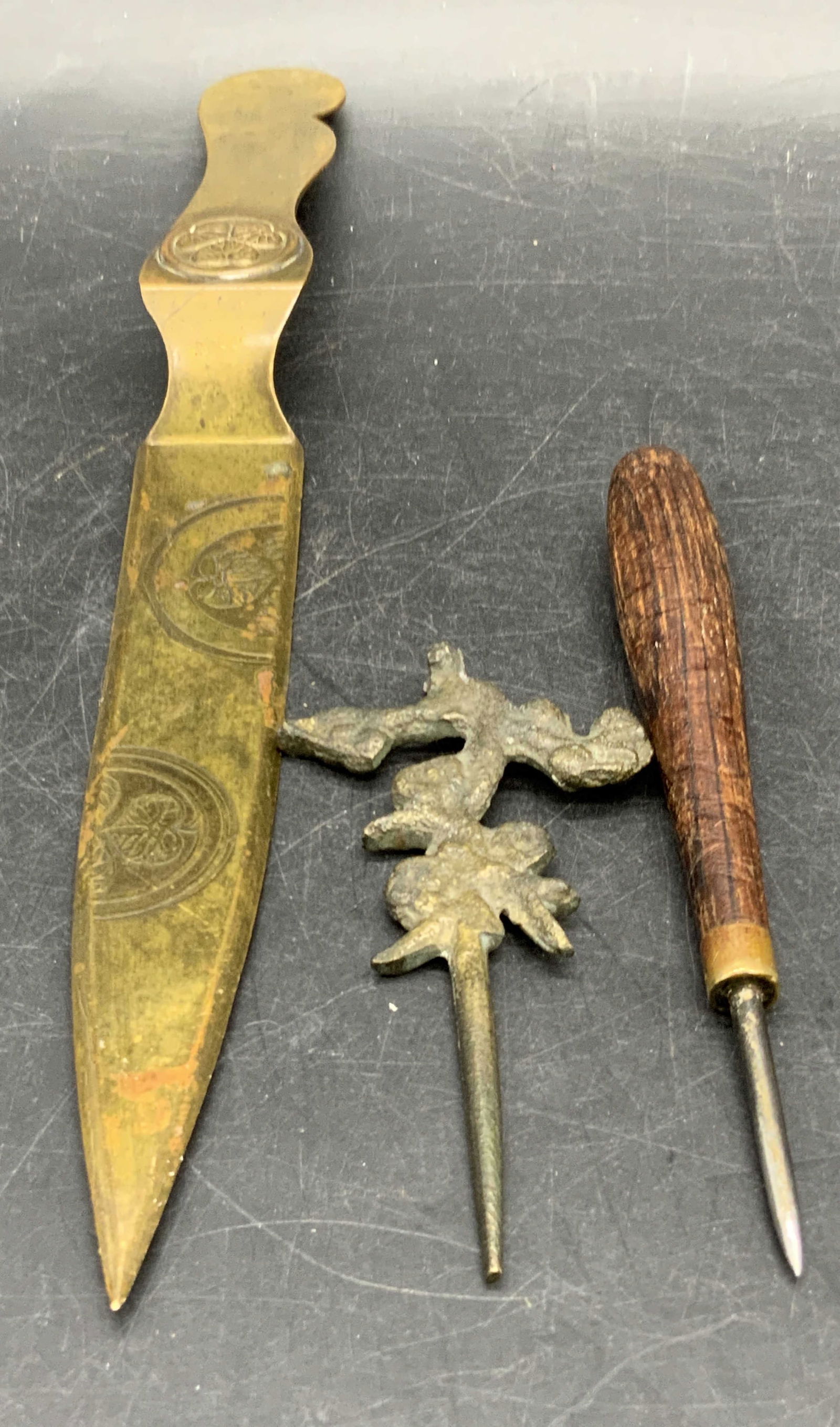 Lot 3 Tabletop Accessories, Letter Opener & More (1 of 11)