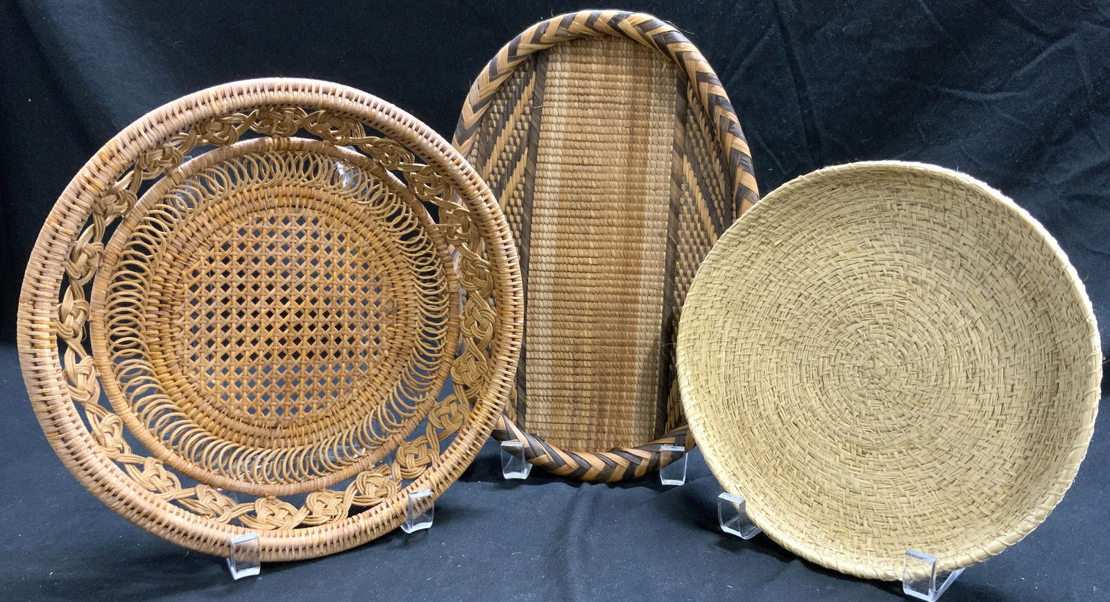 Lot 3 Woven Wicker Baskets Trays (1 of 7)