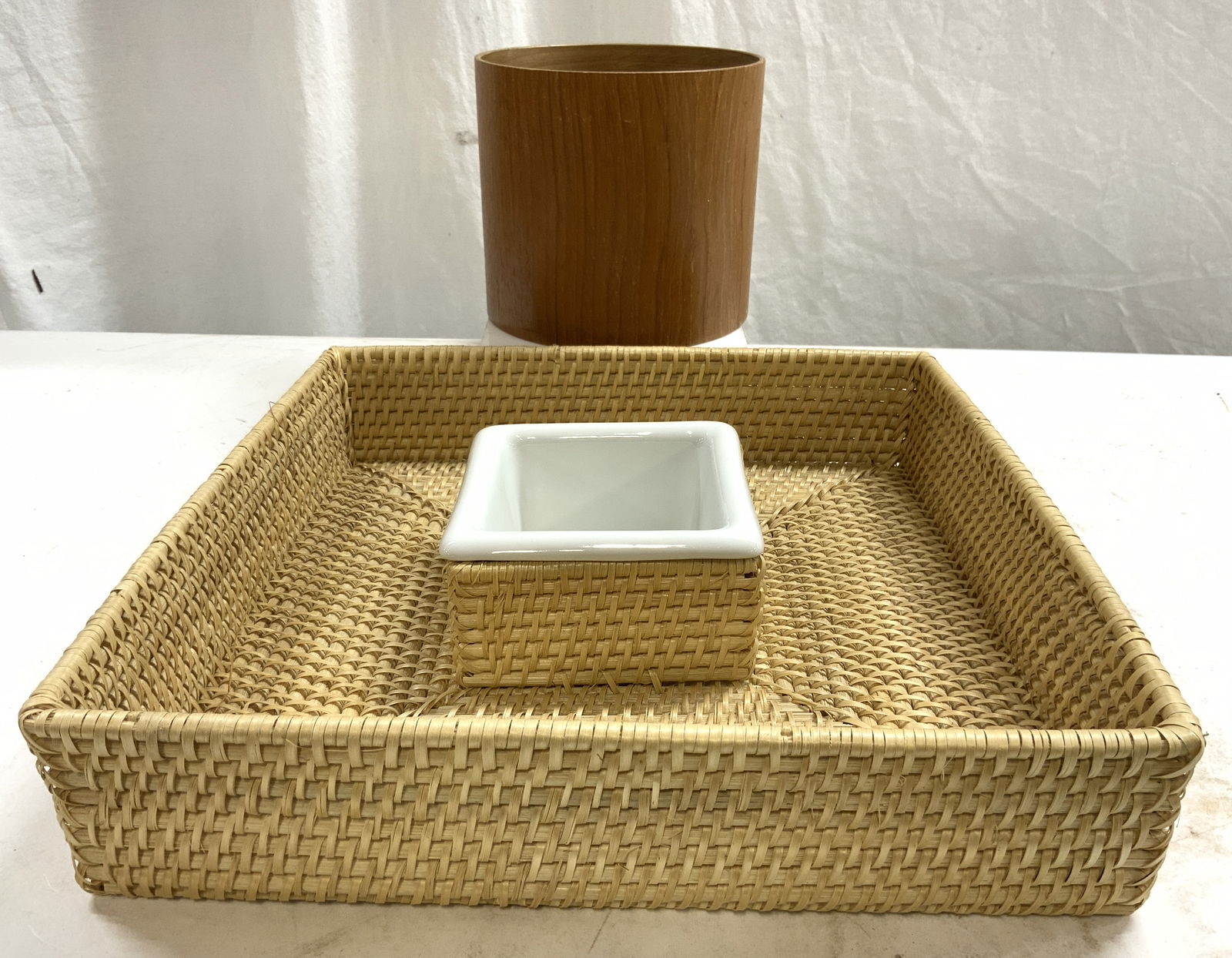 Lot 2 Wicker Chip & Dip Vessel, Vase Vessel (1 of 8)