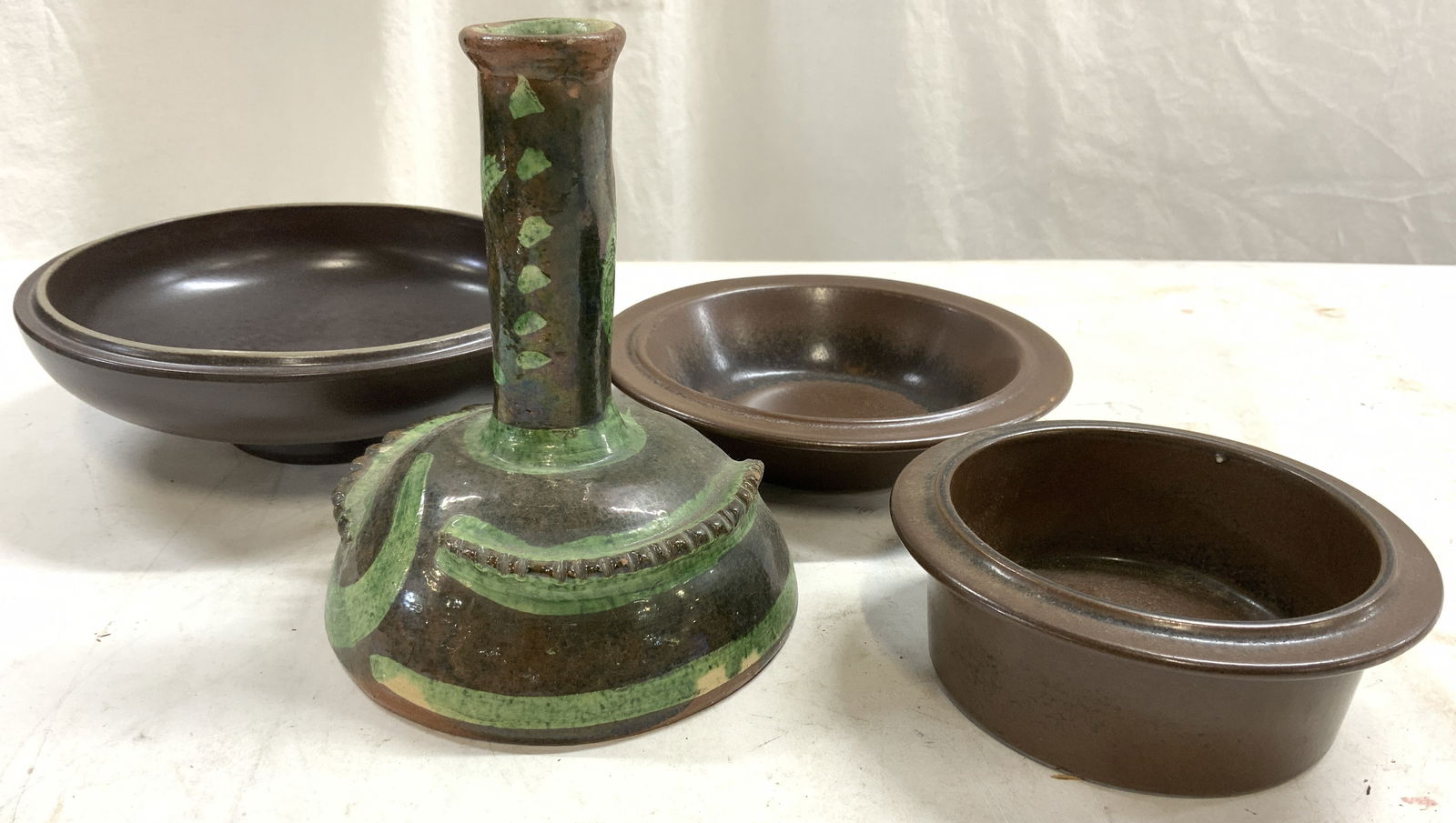 Lot 4 Ceramic Vases Vessels Bowls (1 of 9)