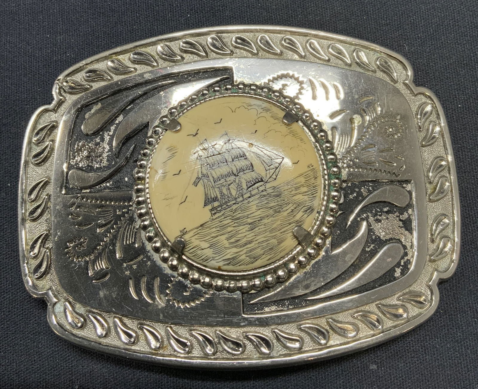 Vintage Silver Tone Ship Belt Buckle (1 of 6)