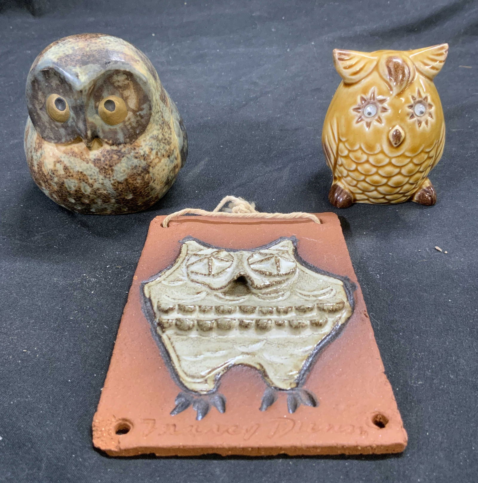 Lot 3 Ceramic Owl Tabletop Accessories (1 of 8)