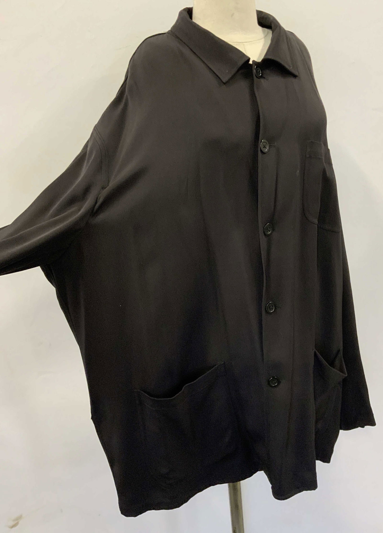 Donna Karan Heavy Silk Plus Size Fashion Jacket (1 of 8)