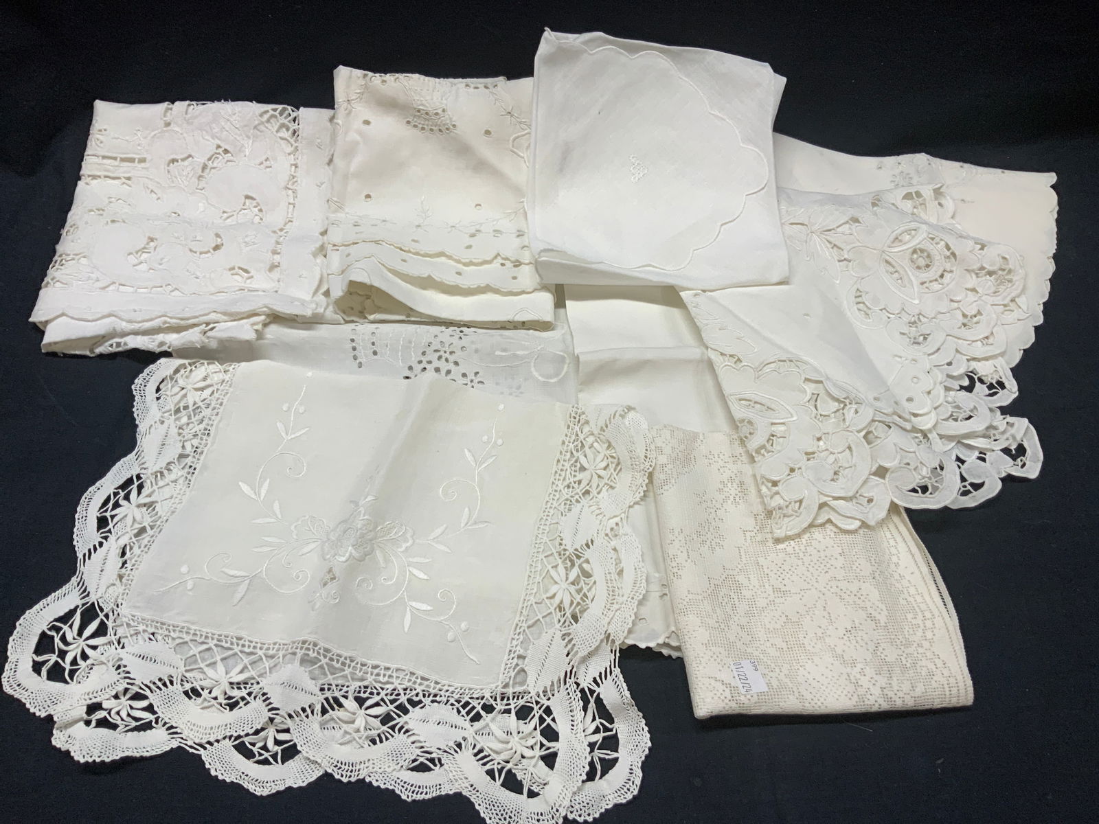 Lot 9 Vintage Embroidered Lace Table Linens (1 of 13)