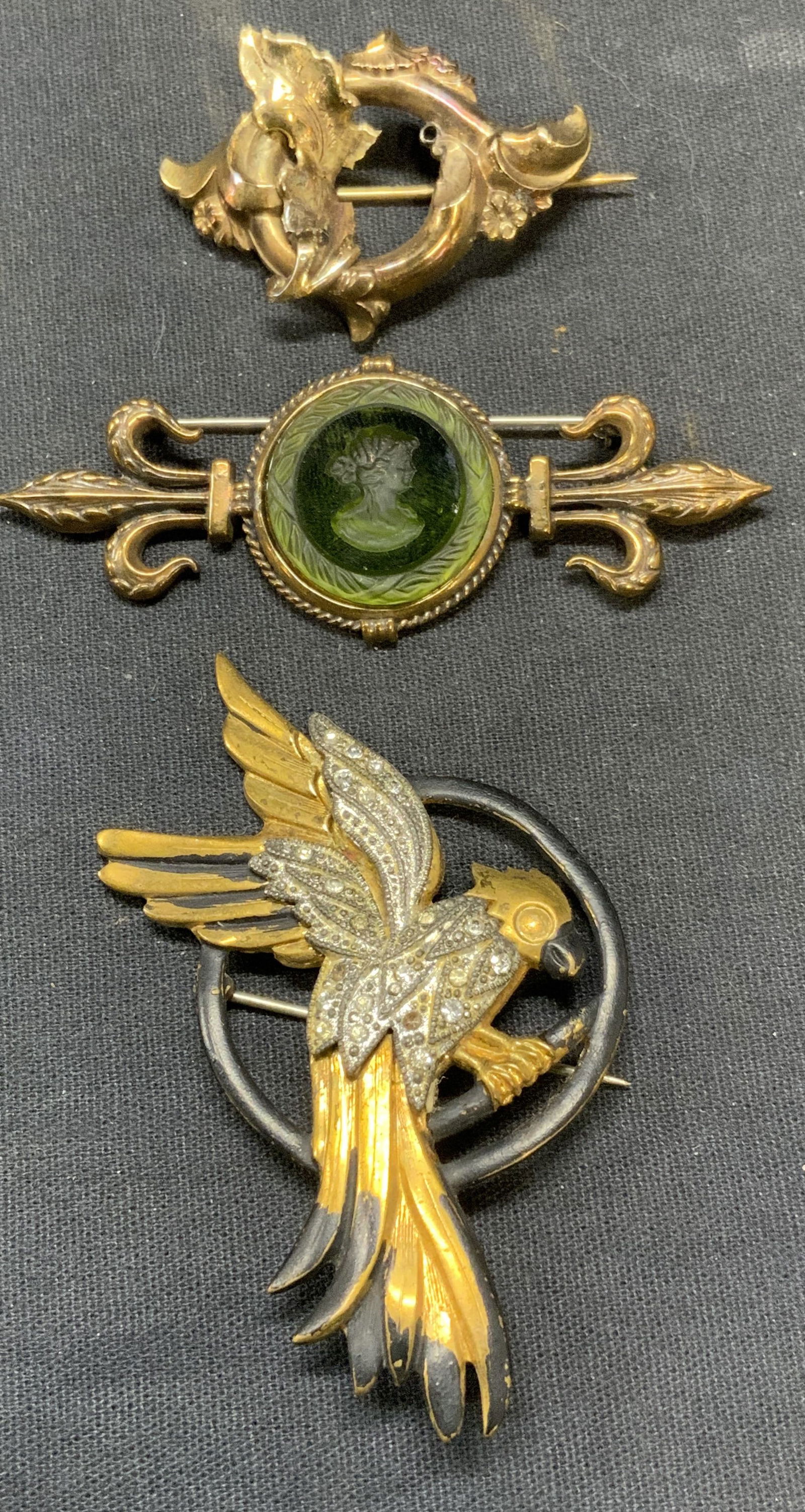 Lot 3 Jewelry Glass Intaglio Cameo Brooch, More (1 of 9)