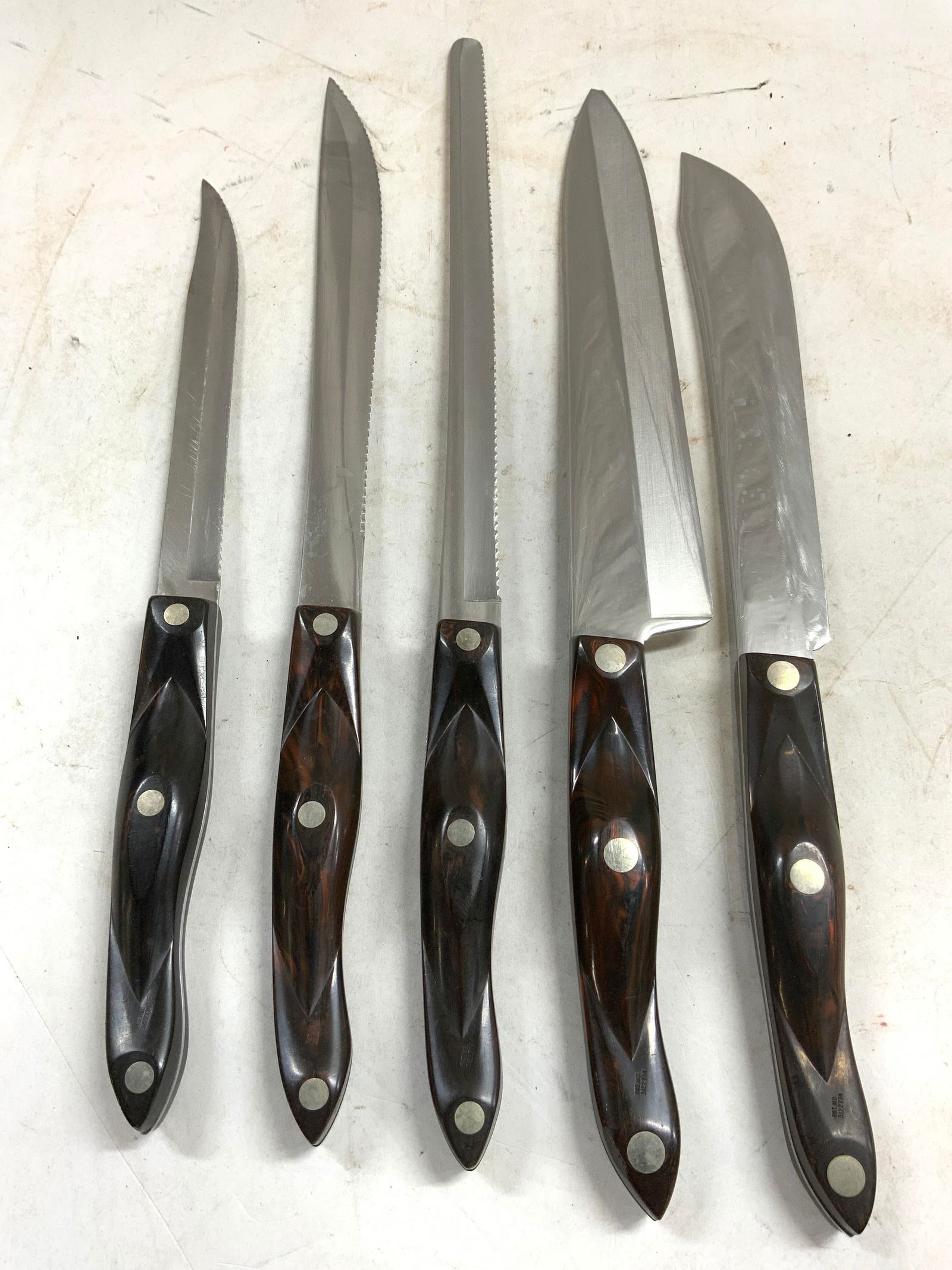 CUTCO Lot 5 Assorted Knives (1 of 7)