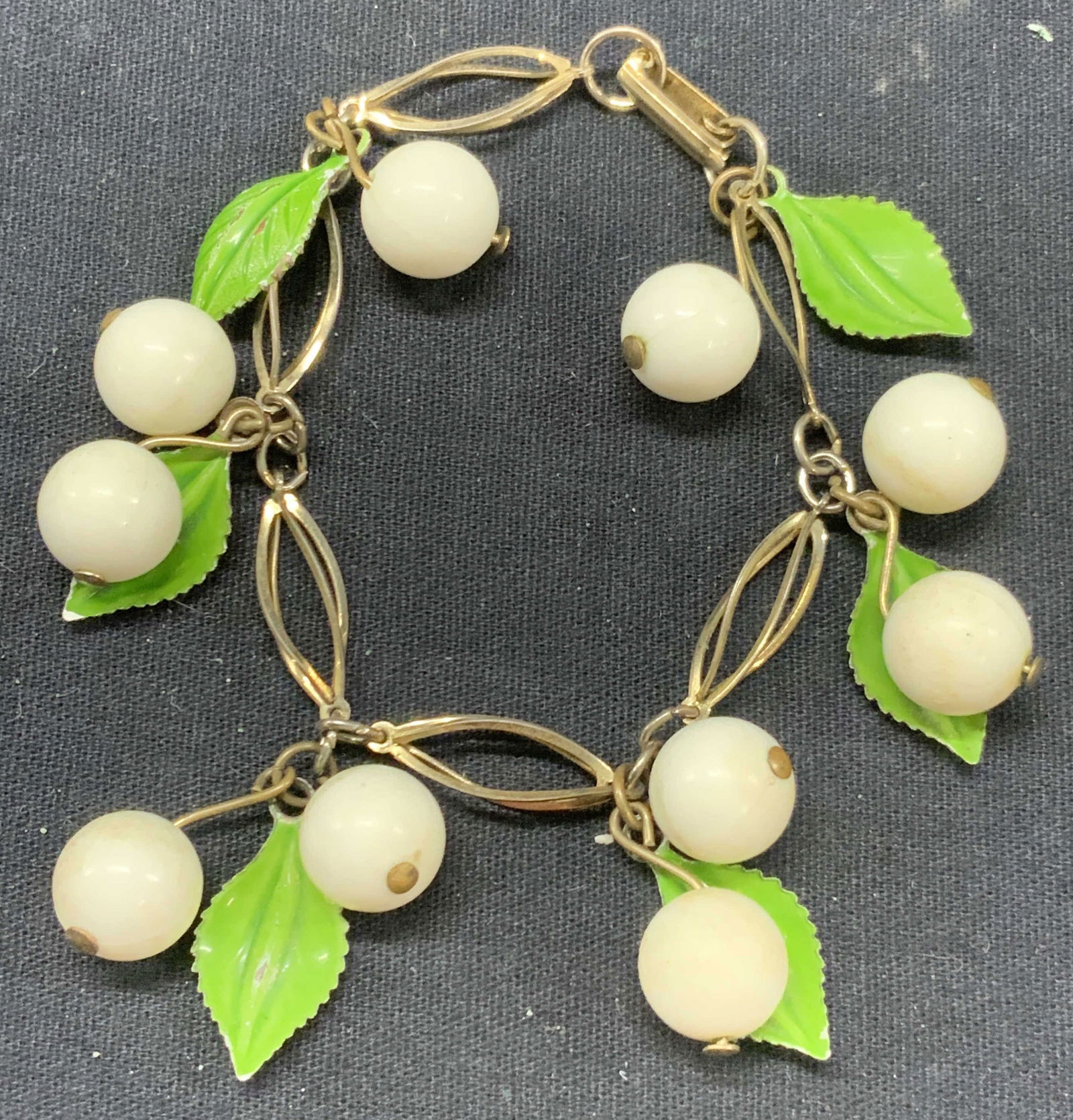 Vintage Beaded & Enamel Bracelet (1 of 6)