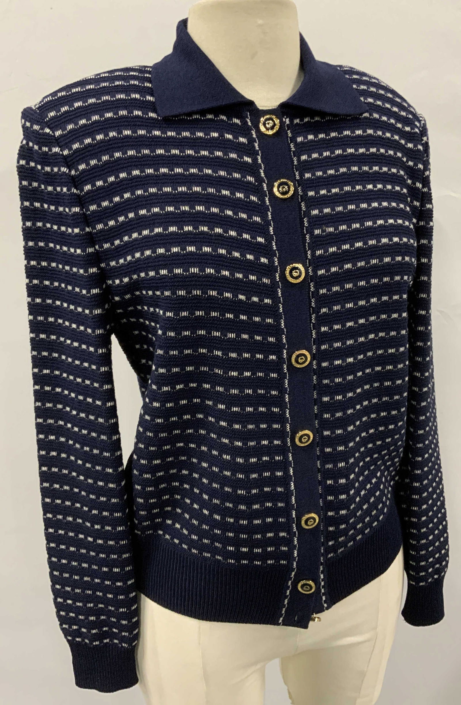 St. John Collection Luxury Knit Cardigan, USA (1 of 7)