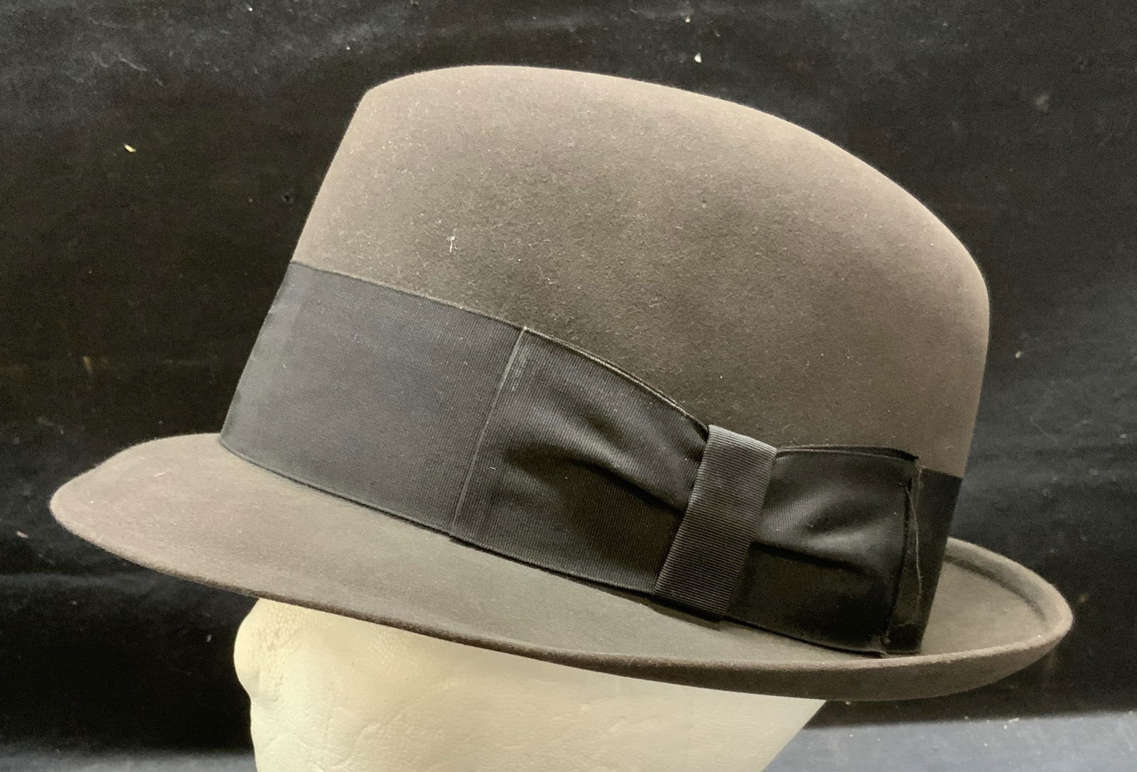 Vintage Cavanagh Gray Wool Fedora (1 of 7)