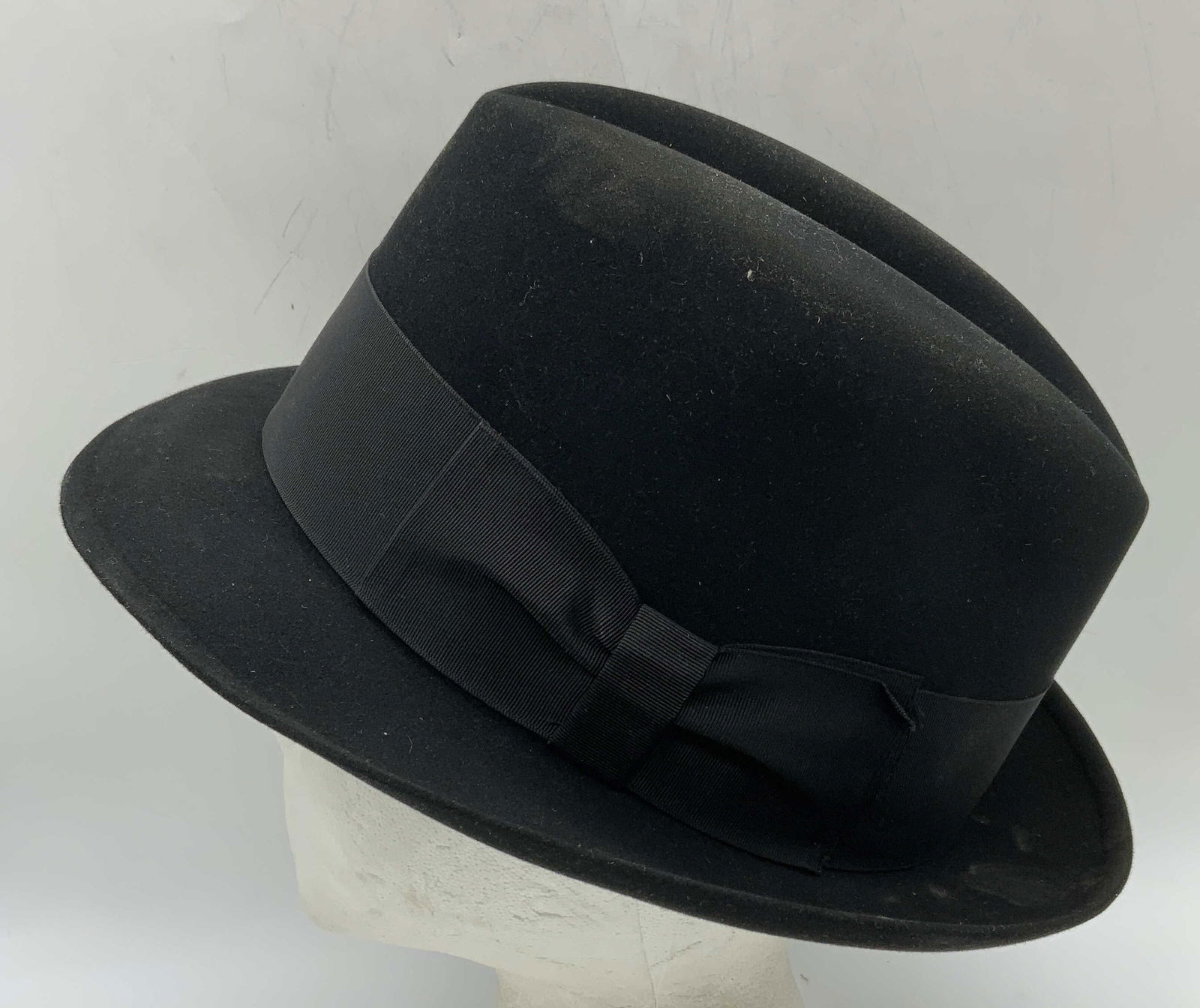 Vintage Cavanagh Black Wool Fedora (1 of 6)