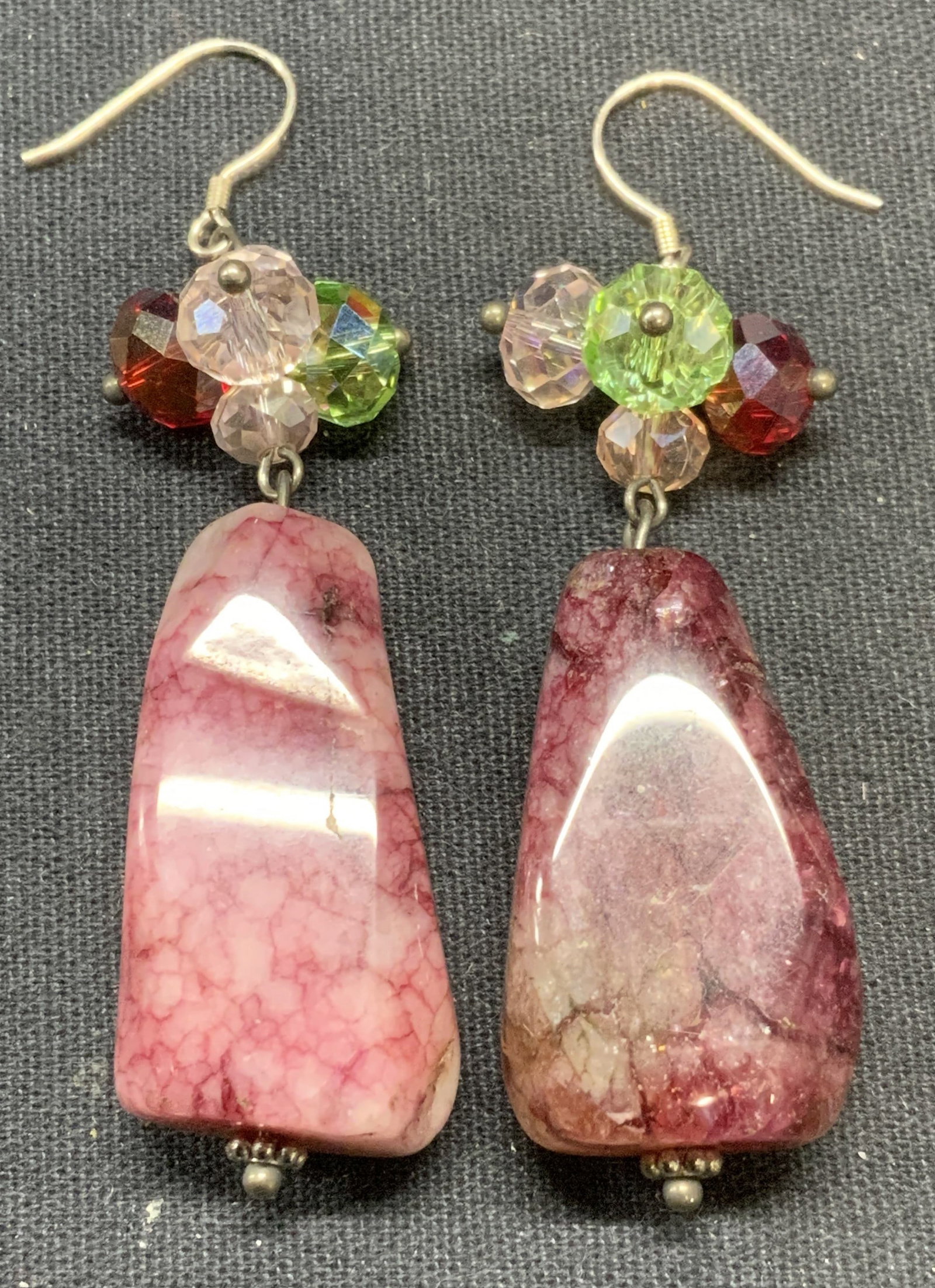 Purple Gemstone & Crystal Beaded Earrings: Earrings with purple toned gemstone and crystal beaded decoration. Hook backing. Measure approx. 2 inches long. Some surface wear including scratching observed. Estate jewelry, costume jewelry, cockta