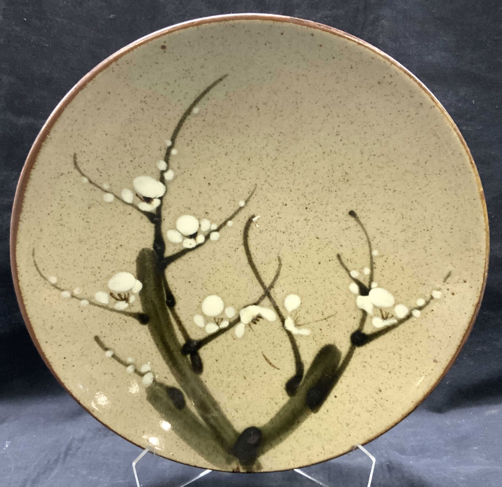 Japanese Mashiko Pottery Centerpiece Dish (1 of 7)