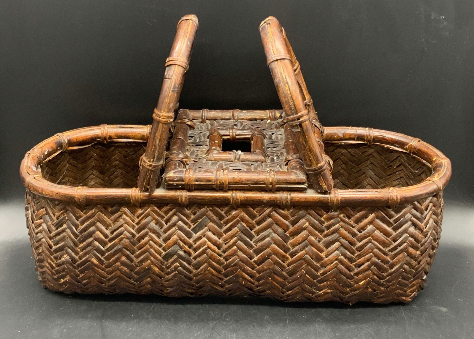 Woven Wicker Double Sided Lidded Basket (1 of 12)