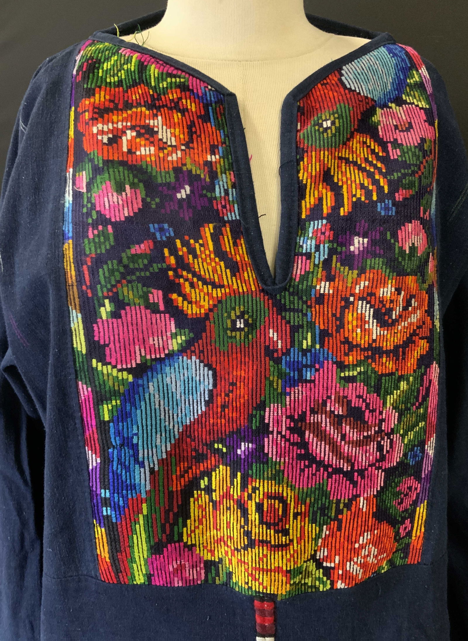 Guatemalan Cotton Hand Embroidered Shirt (1 of 7)