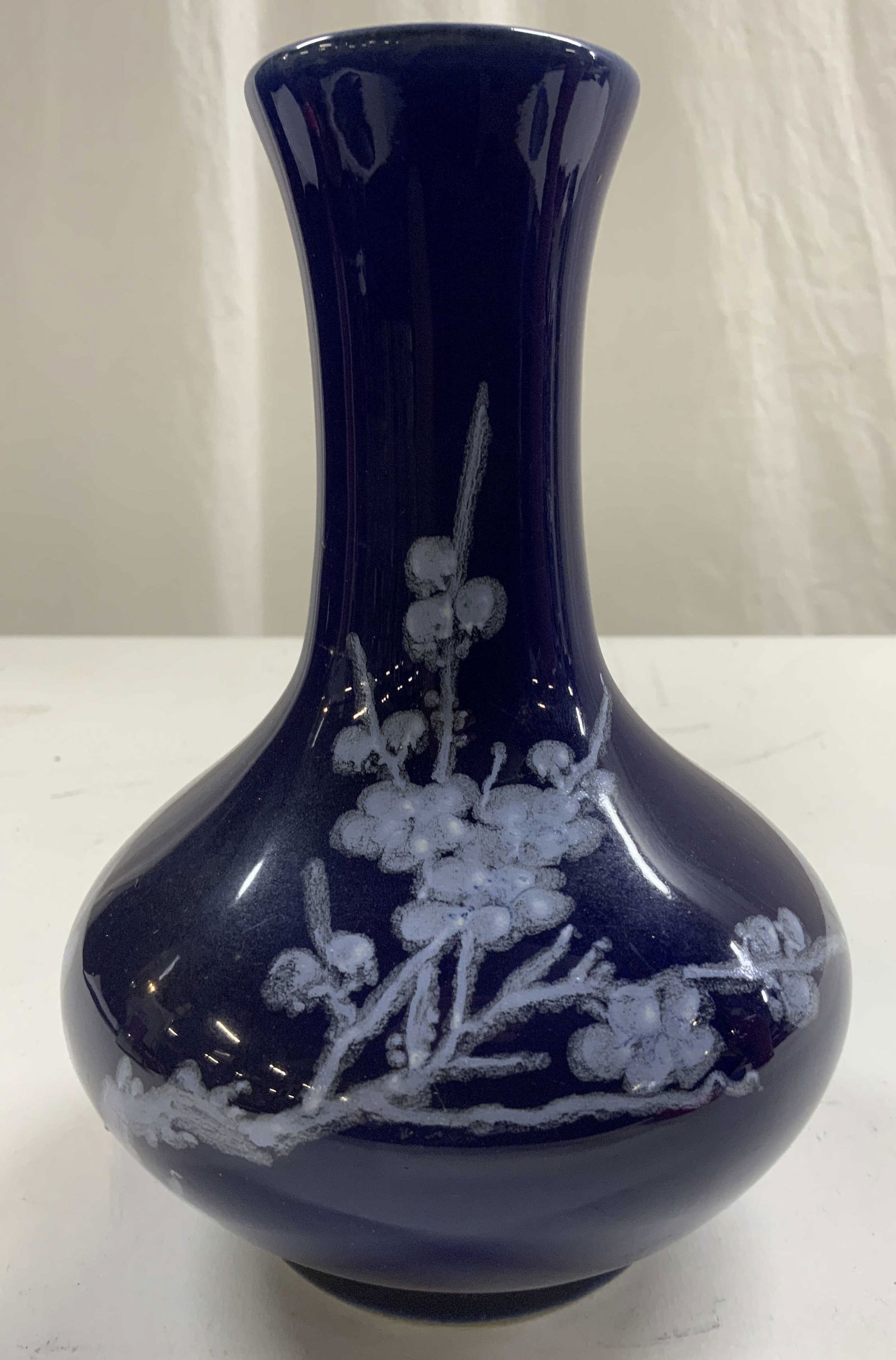 Signed Vntg Asian Porcelain Vase Vessel (1 of 6)