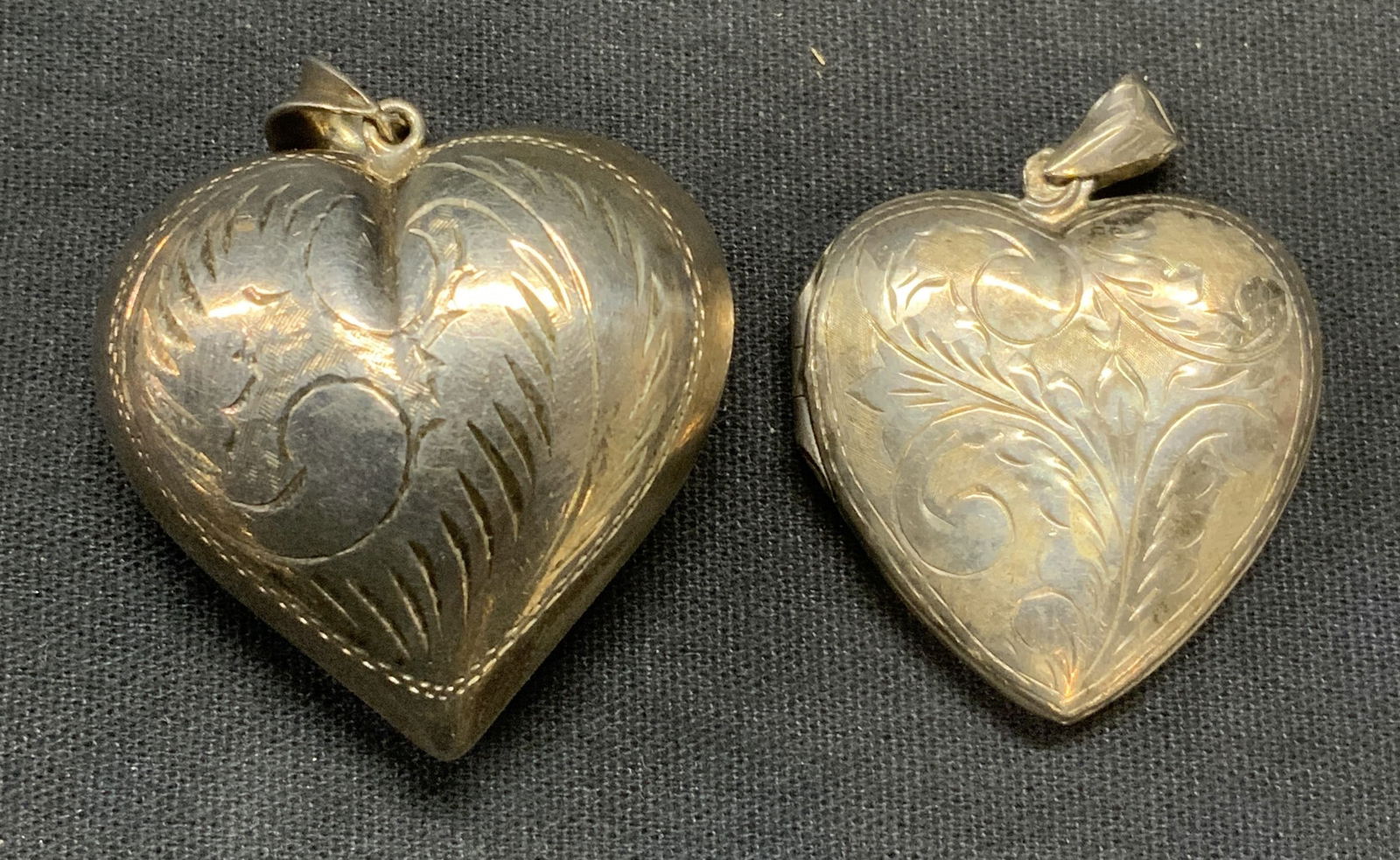 Lot 2 Sterling Silver Heart Locket & Pendant (1 of 7)