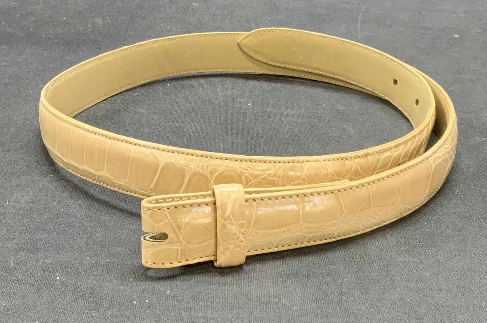 Lana Marks Tan Alligator Leather Belt (1 of 6)