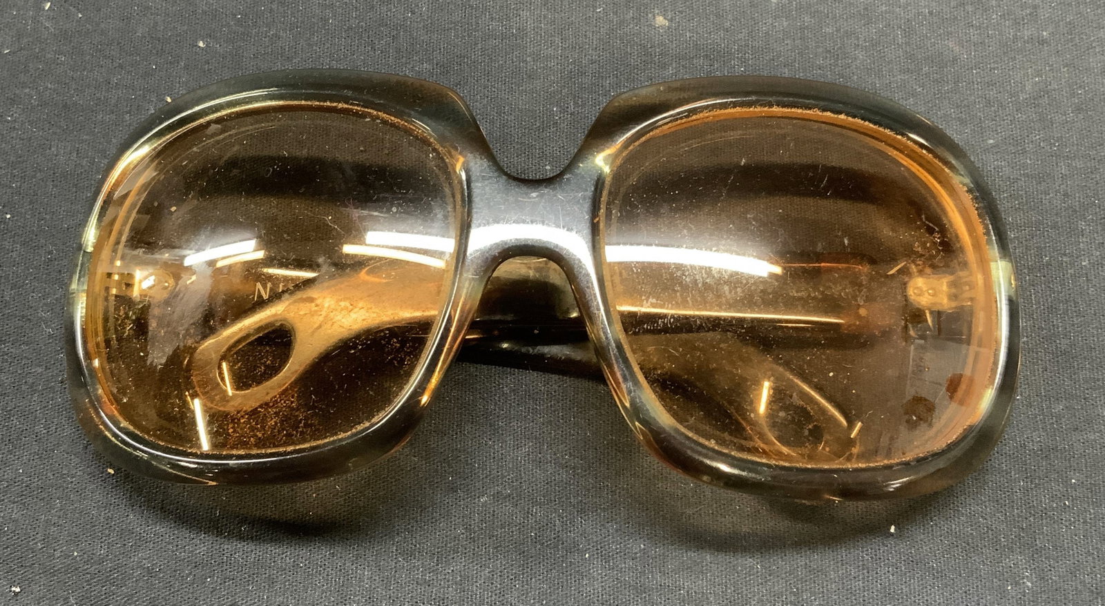 Nina RICCI Paris Brown Oversized Sunglasses (1 of 6)