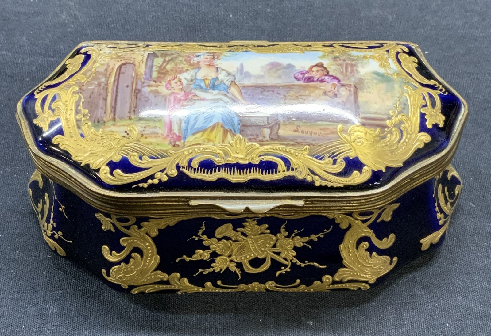 Antique French Sevres Gilt Porcelain Box (1 of 10)