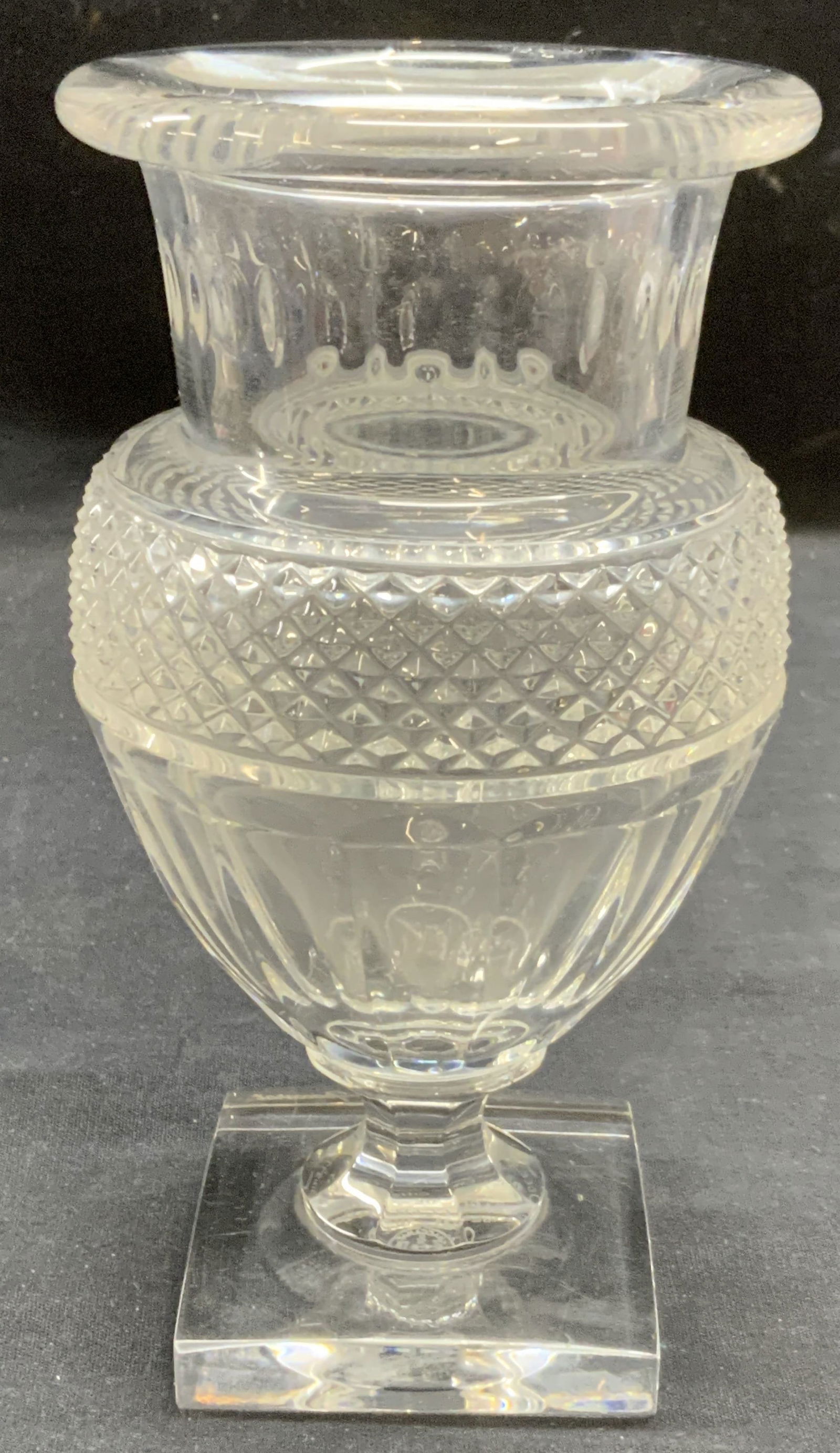 Baccarat Museum Repro Crystal Vase, France (1 of 6)