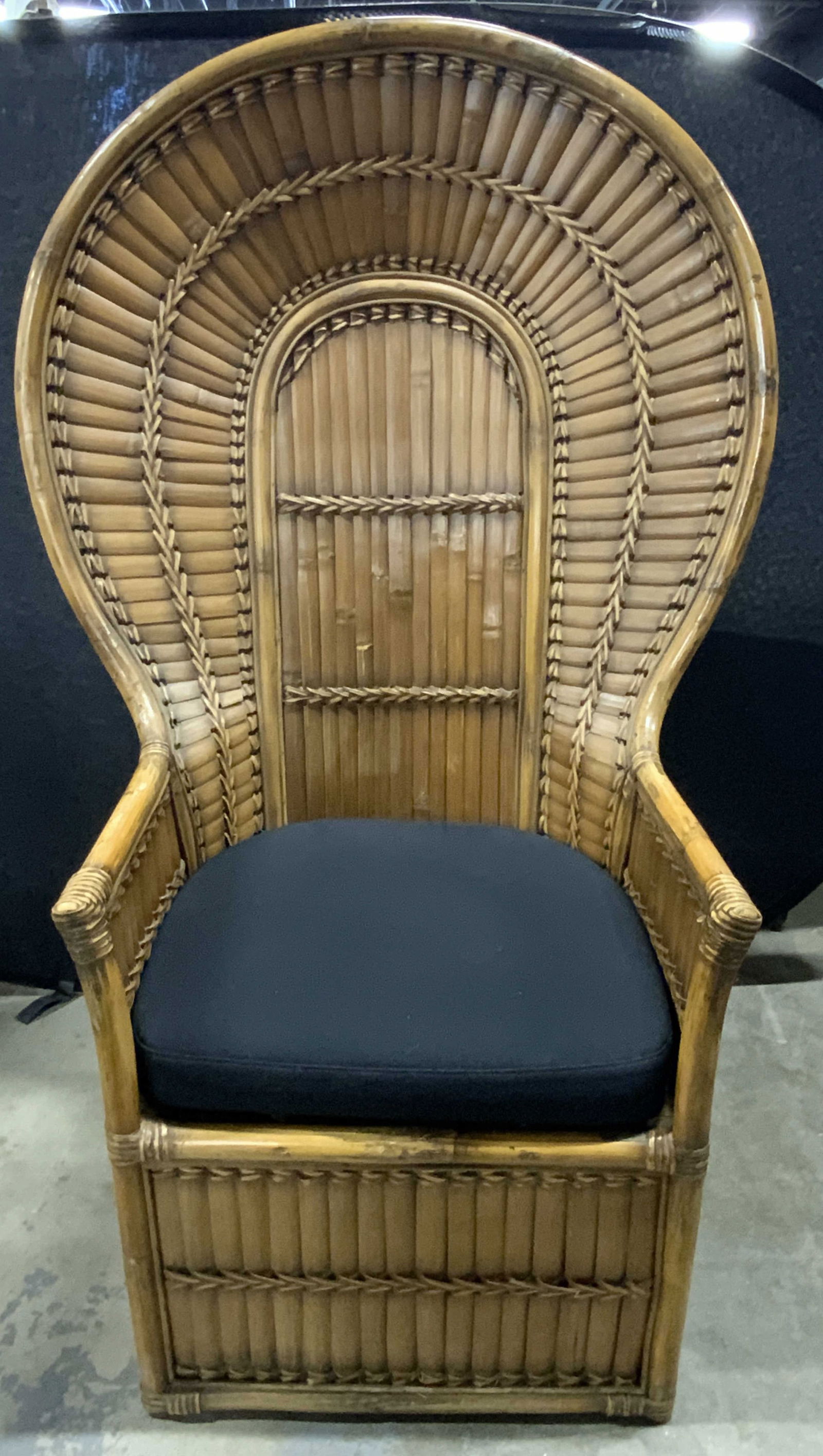 Bamboo peacock chair new arrivals