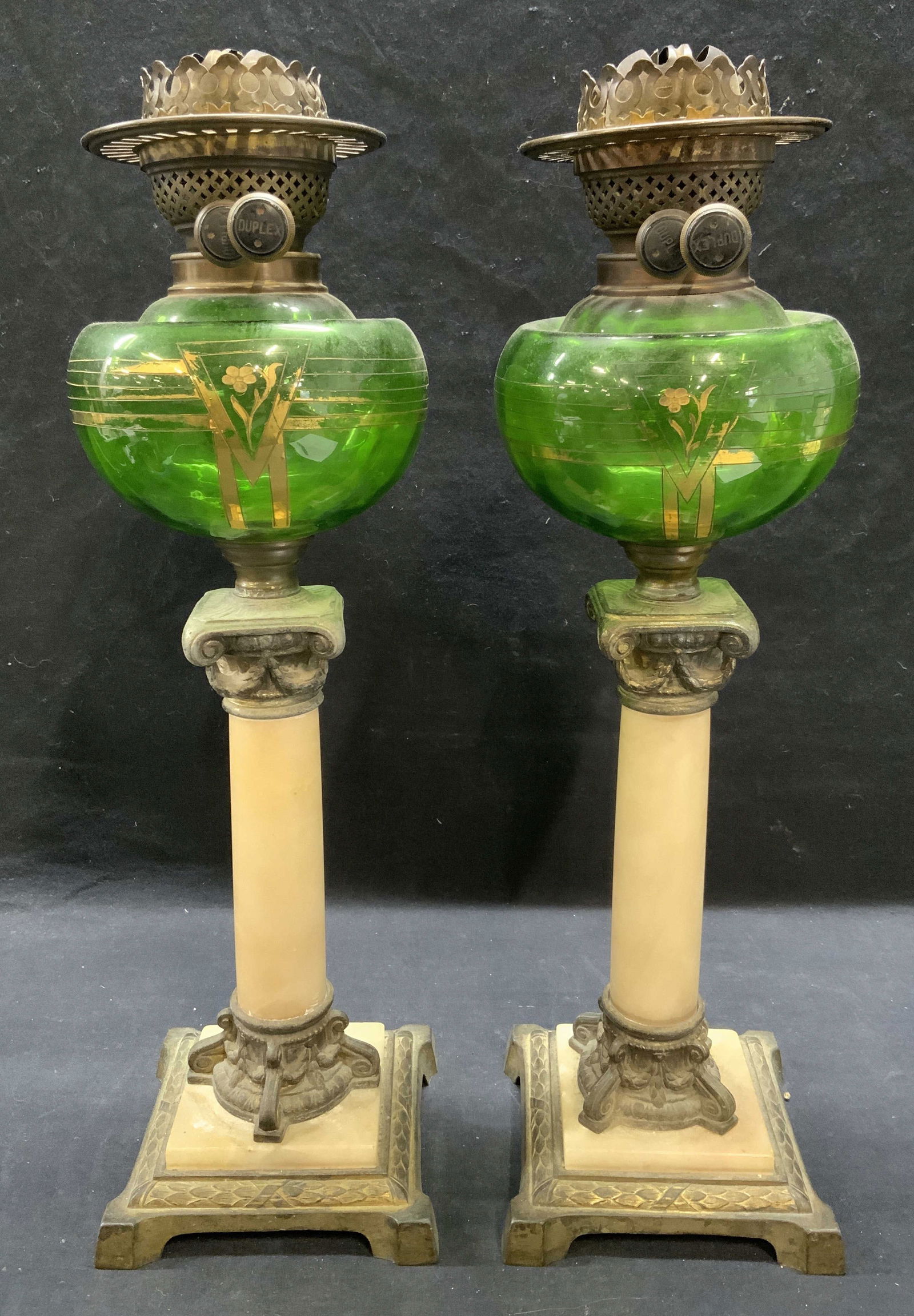 Pair Vtg DUPLEX Alabaster & Glass Oil Lamps 18in (1 of 10)