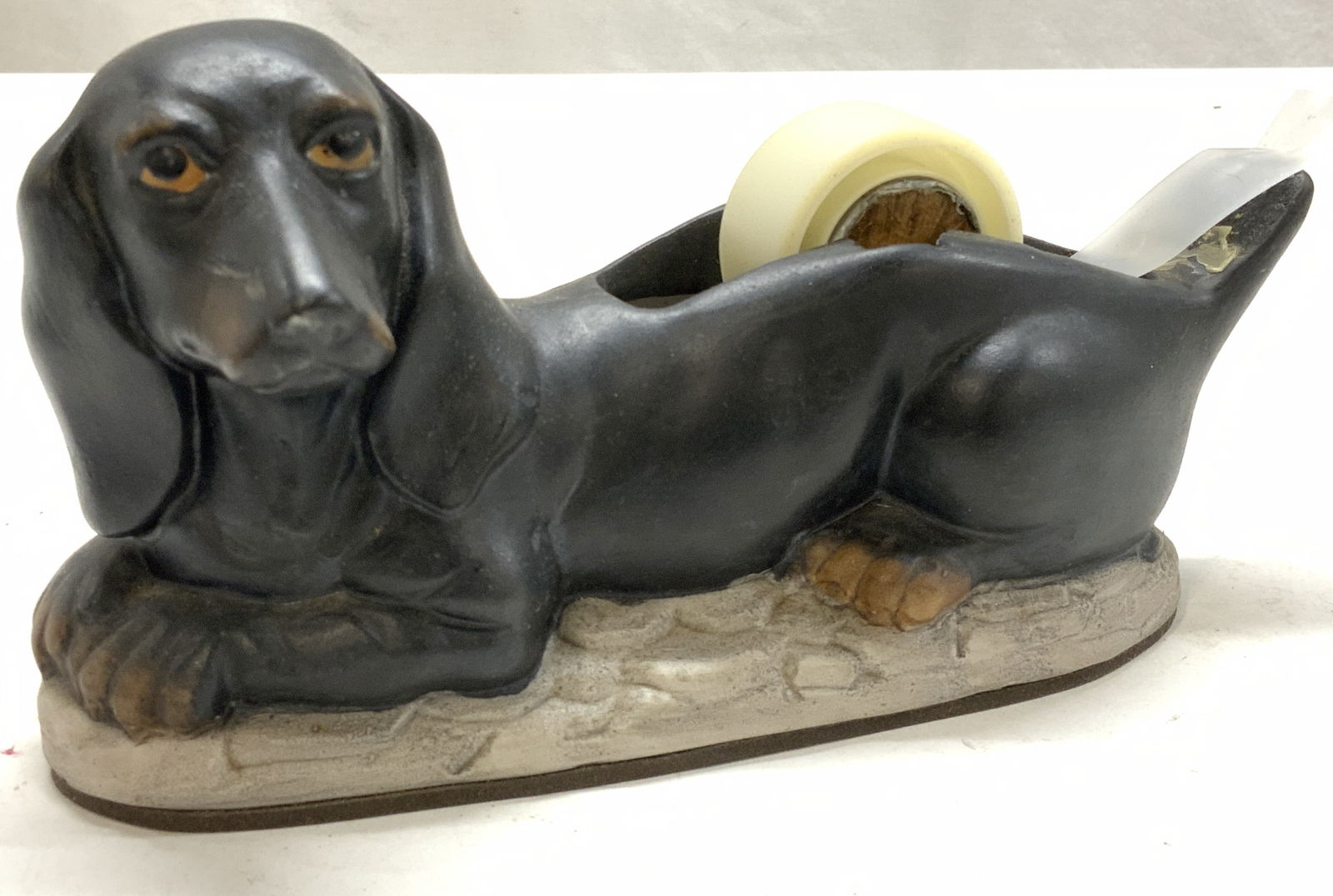 Vntg 1985 Mr.Man Dachshund Ceramic Tape Dispenser (1 of 8)