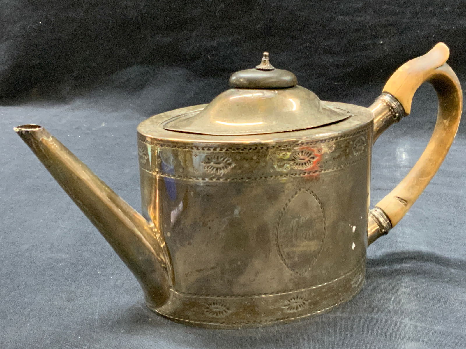 Antique 1876 Sterling Silver Tea pot London (1 of 8)