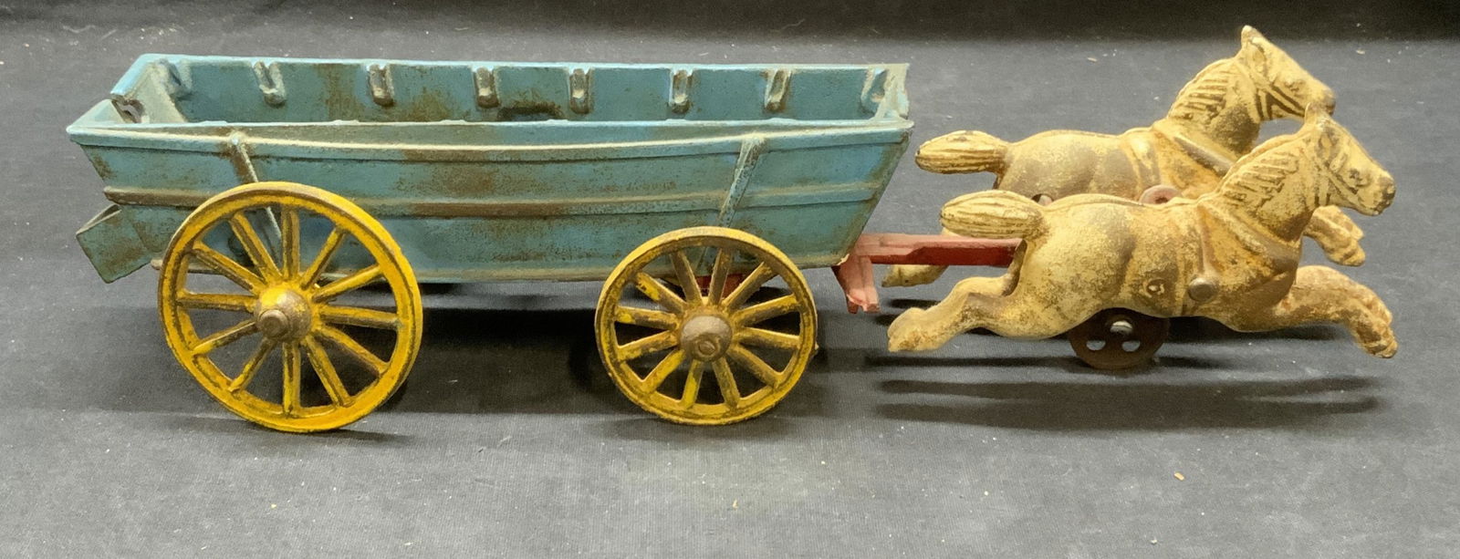 Vintage Cast Iron Mechanical Horse Cart Toy (1 of 6)