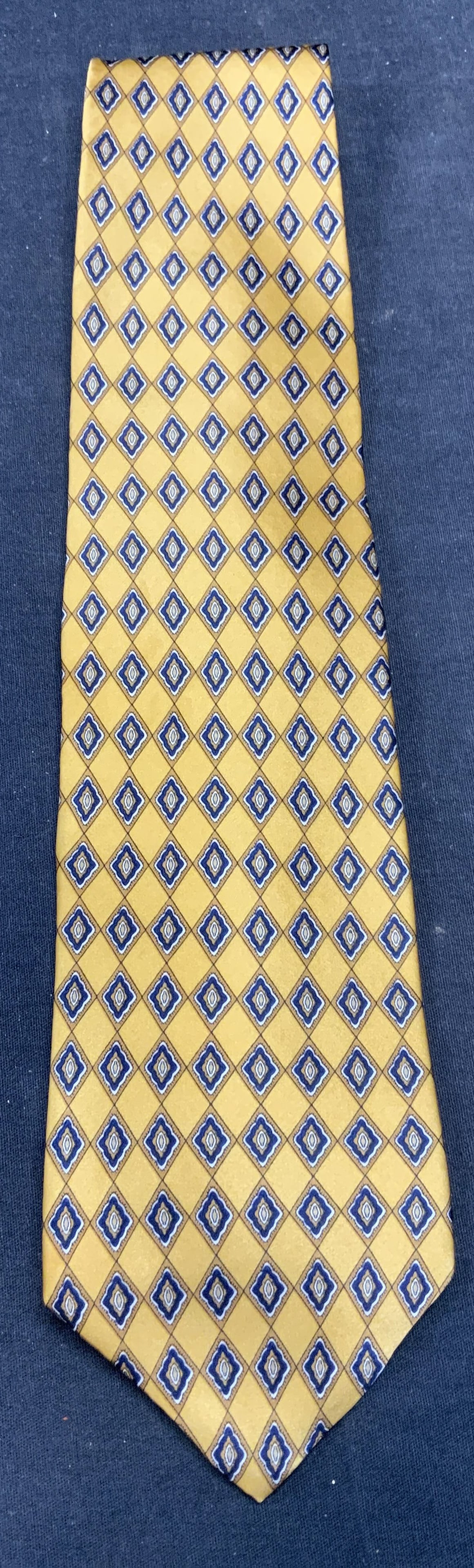 Cromley & Finch Yellow Silk Tie, England: Cromley & Finsh yellow patterned silk tie. Made in England. Measures approx. 57 inches long. Gently worn. Cromley and finch, Cromley and finch tie, mens designer tie, mens designer accessories, mens d