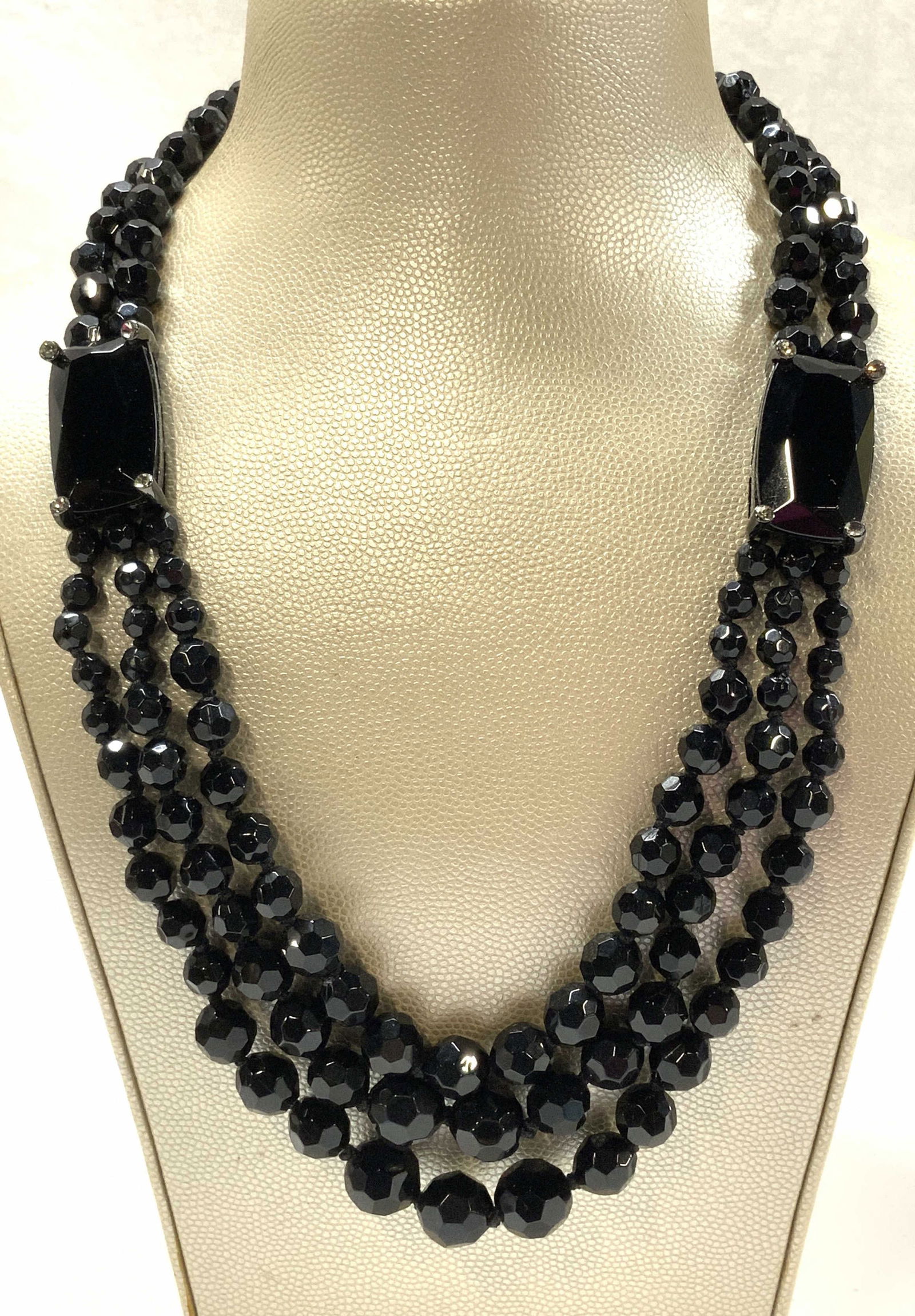 Ralph Lauren NWT Jet Bead Style Necklace, Toggle (1 of 6)