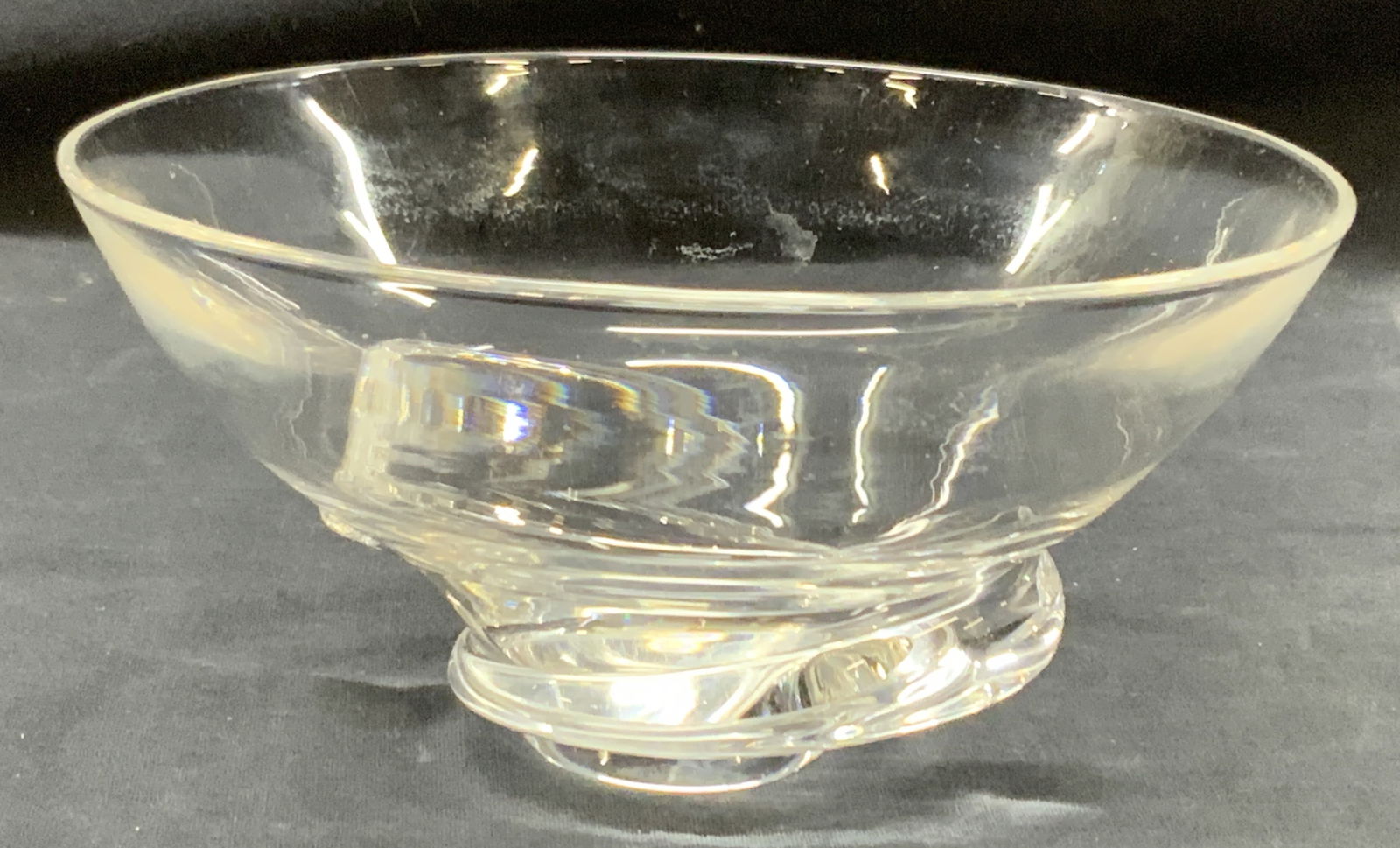 Signed Steuben Spiral Hand Blown Crystal Bowl (1 of 6)
