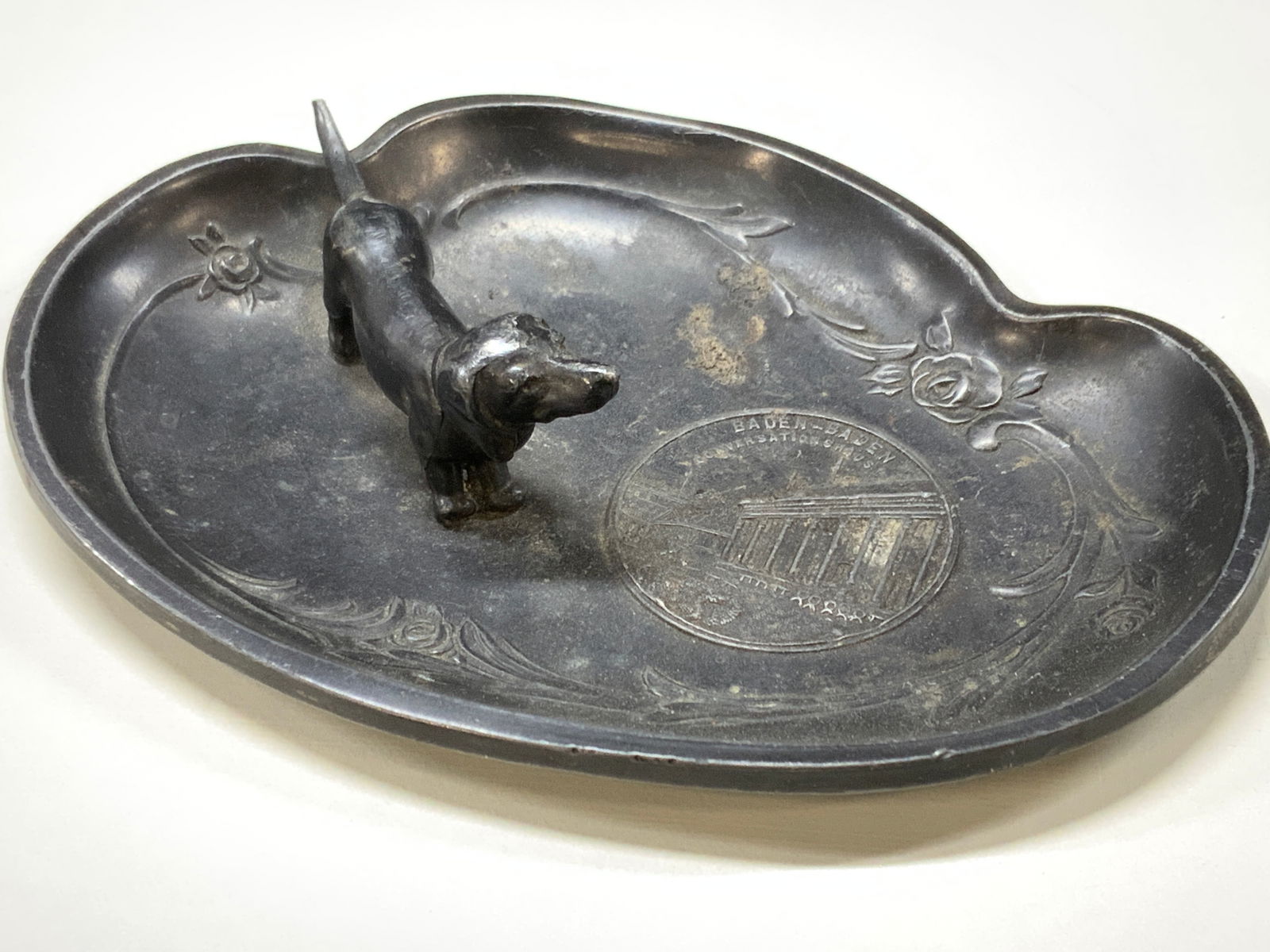Baden Baden Dachshund Metal Trinket Dish (1 of 6)