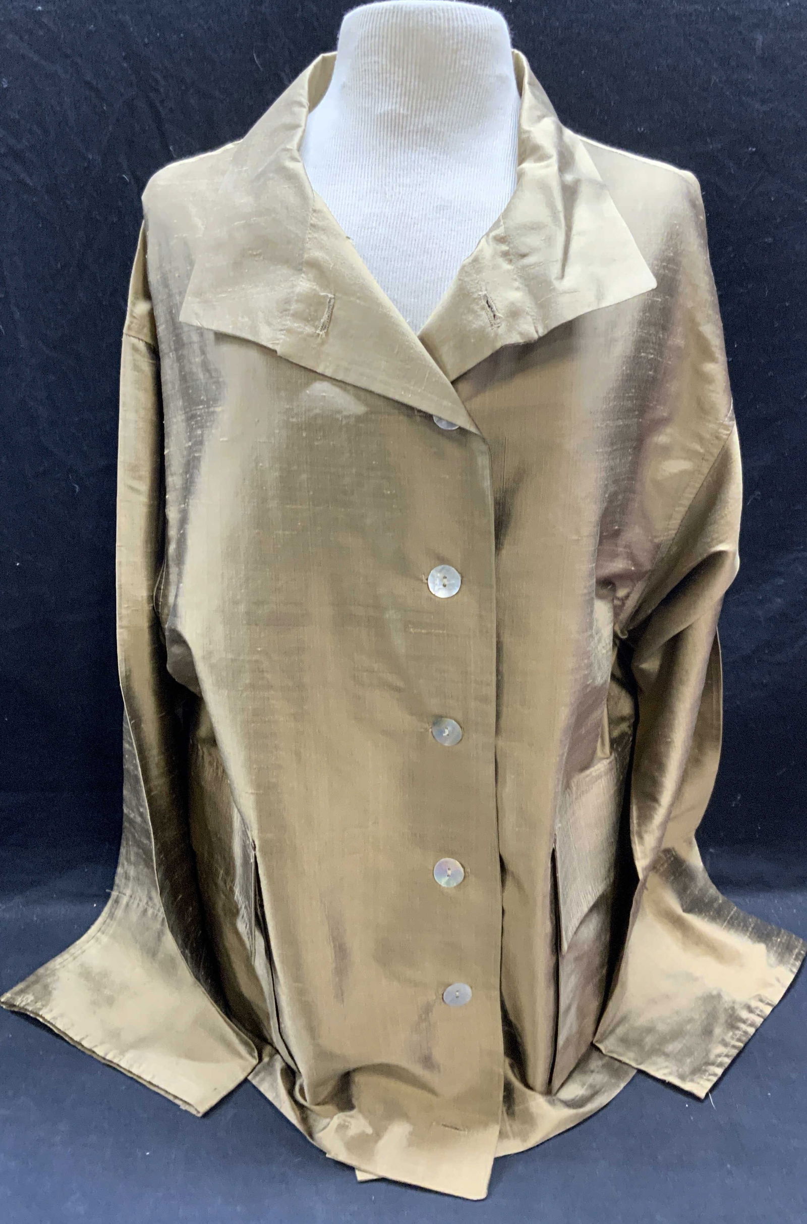 UC2 Under Construction Beige Button Up Top (1 of 7)