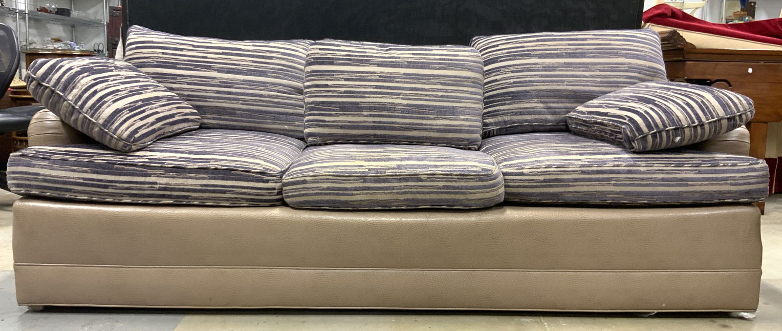 EDWARD FERRELL Ostrich Skin Sofa D&D Building (1 of 9)