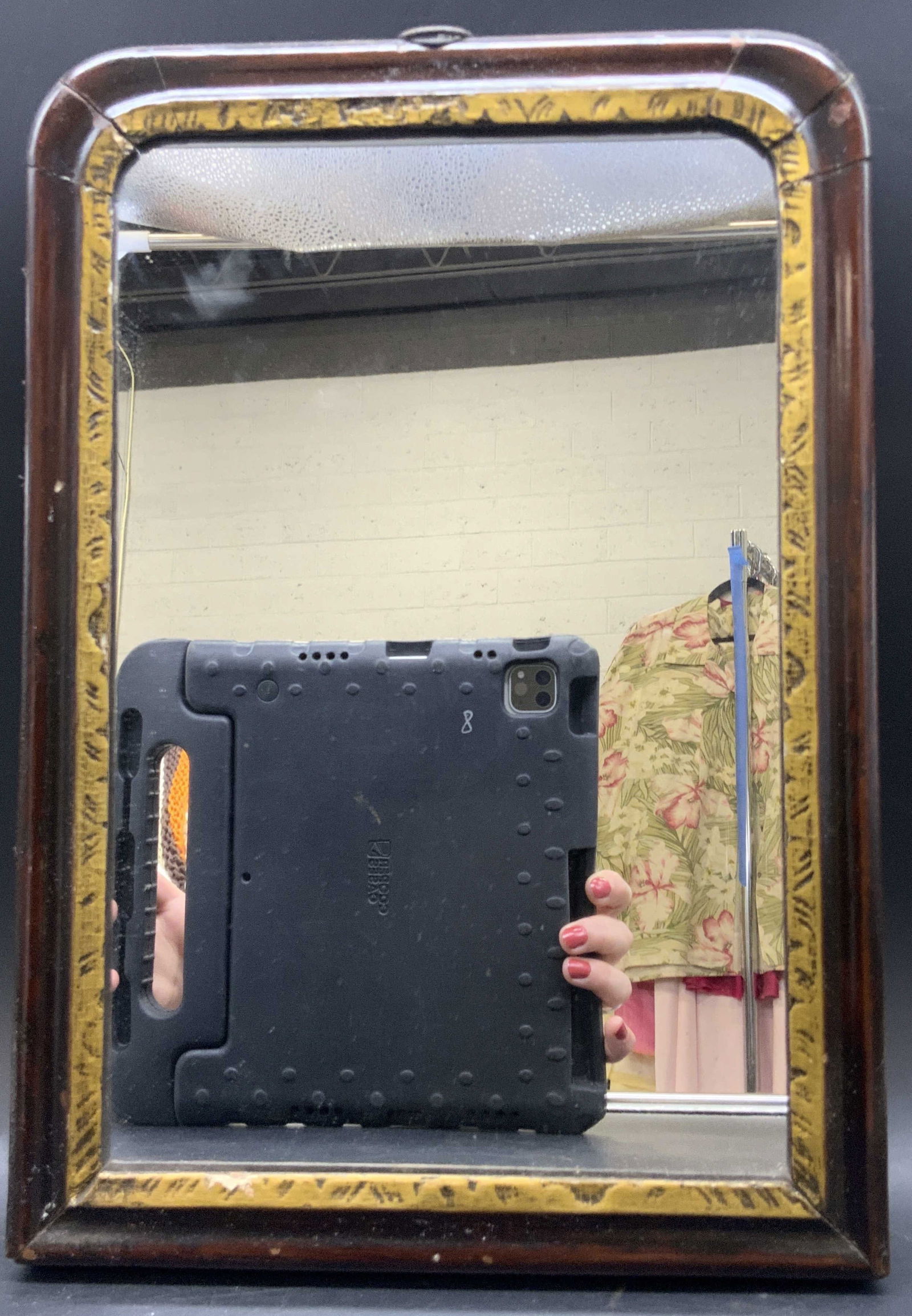 Vintage Gilt Wood Rounded Edge Rectangular Mirror (1 of 8)