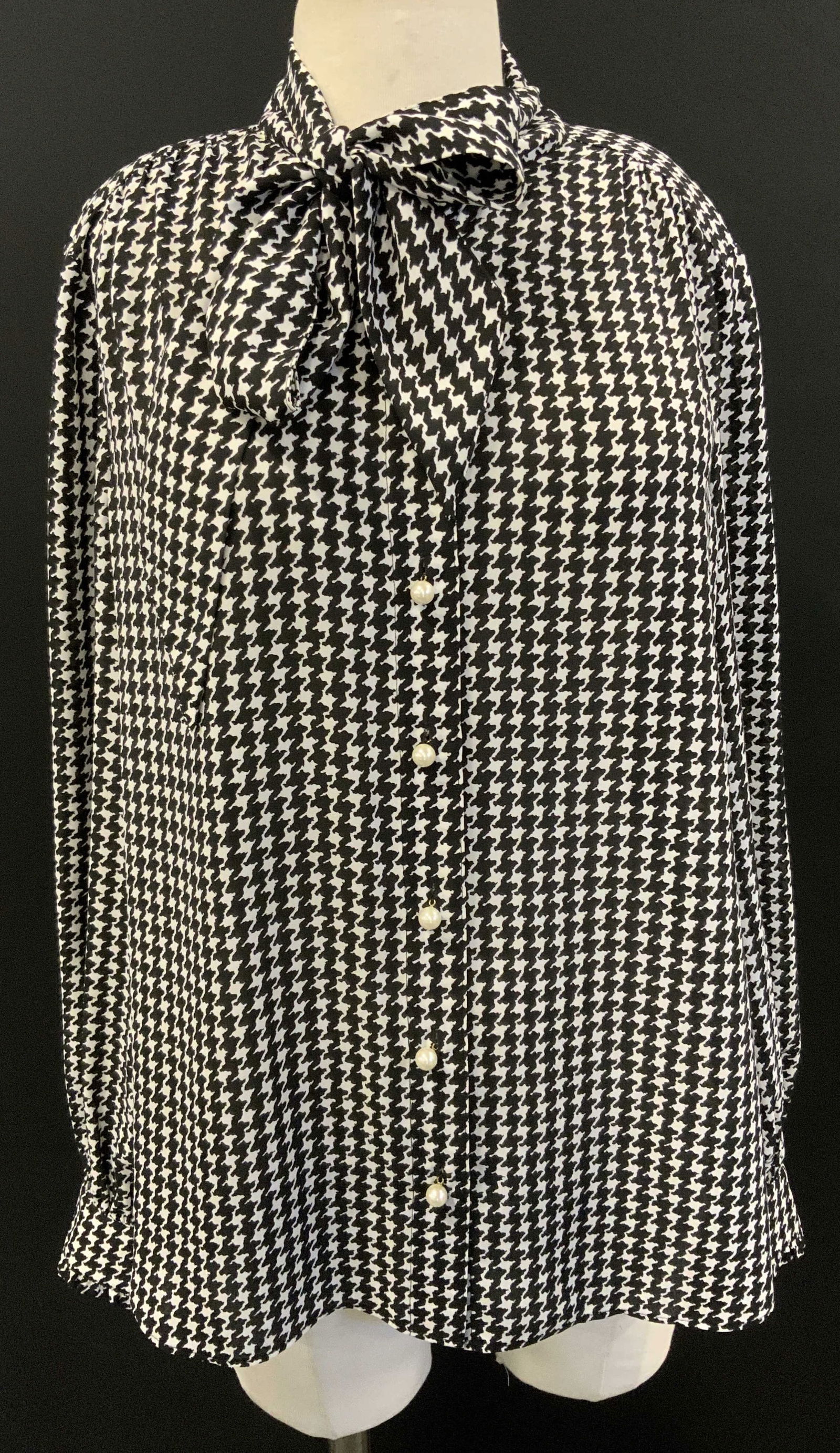 Kate Spade Houndstooth Blouse, Pearl Style Buttons (1 of 10)