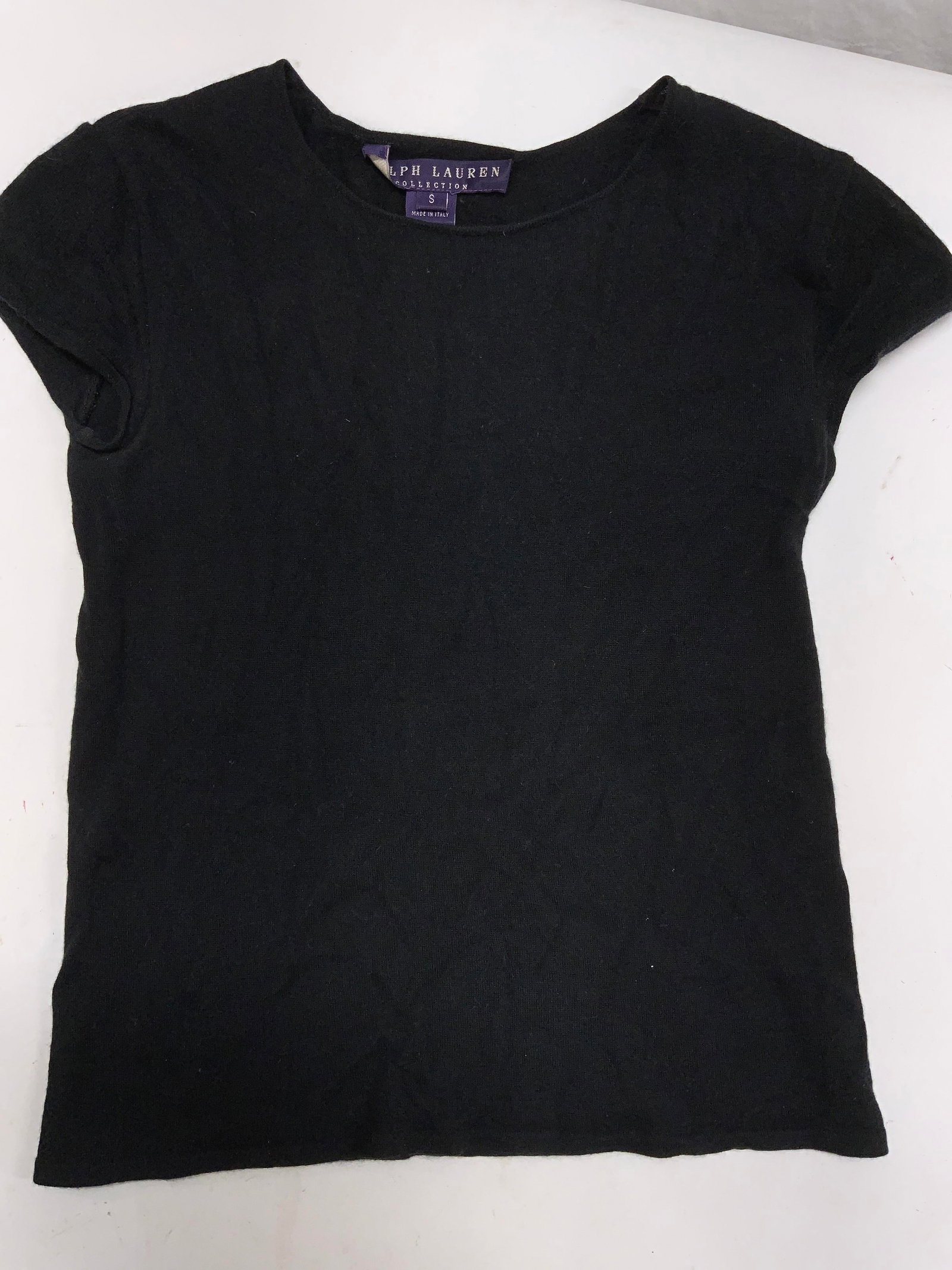 Ralph Lauren Purple Label Cashmere Sweater, Italy: Size Small black cashmere cap sleeve sweater by Ralph Lauren, purple label. Made in Italy. Vintage wear, Estate wear, Luxury knit wear, cap sleeve cashmere sweater, Black wearables, spring fashion, Sp