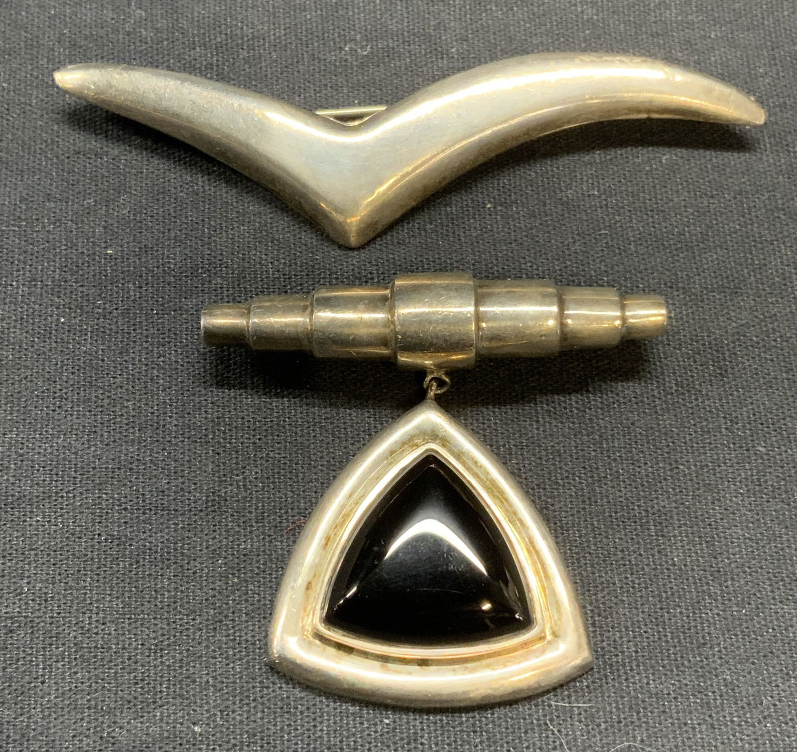 Lot 2 Vintage Sterling Silver Brooches, Mexico+ (1 of 6)