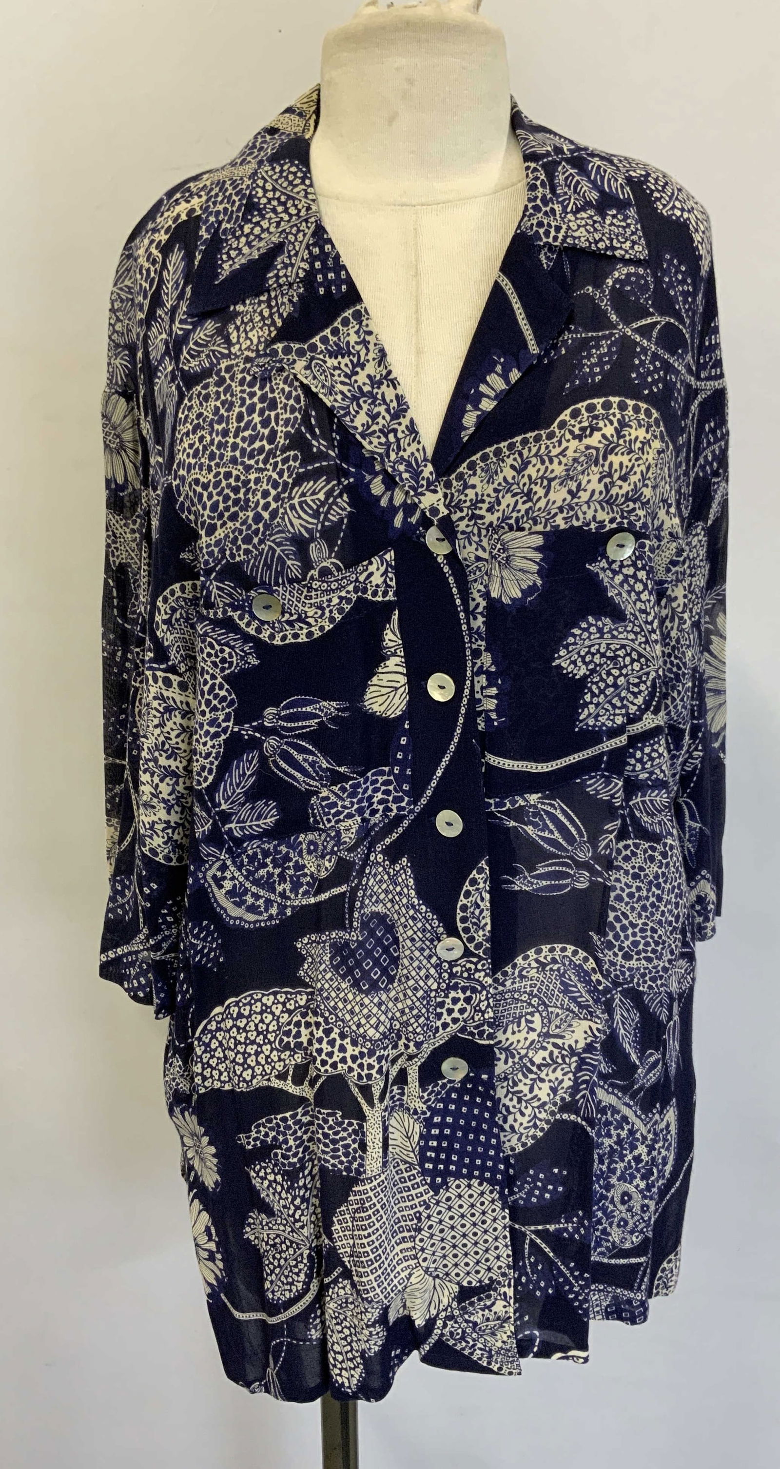 Geiger of Austria Blue Graphic Print Top (1 of 8)