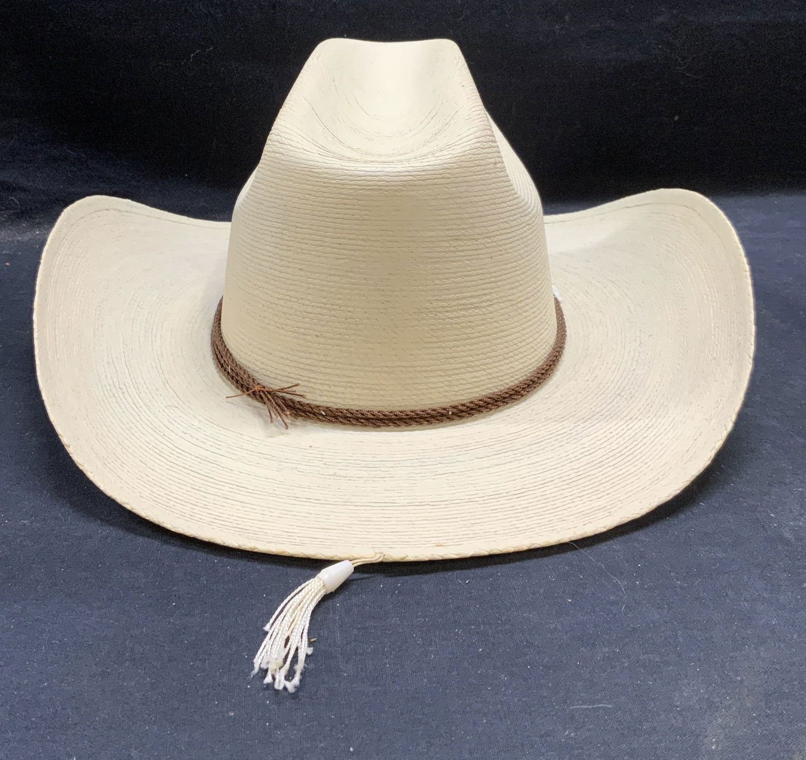 Industrial Chavez White Straw Western Hat, Mexico (1 of 6)