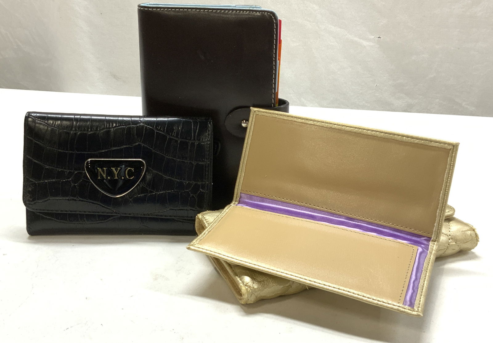 Lot of 3 Wallets & Leather Planner (1 of 13)