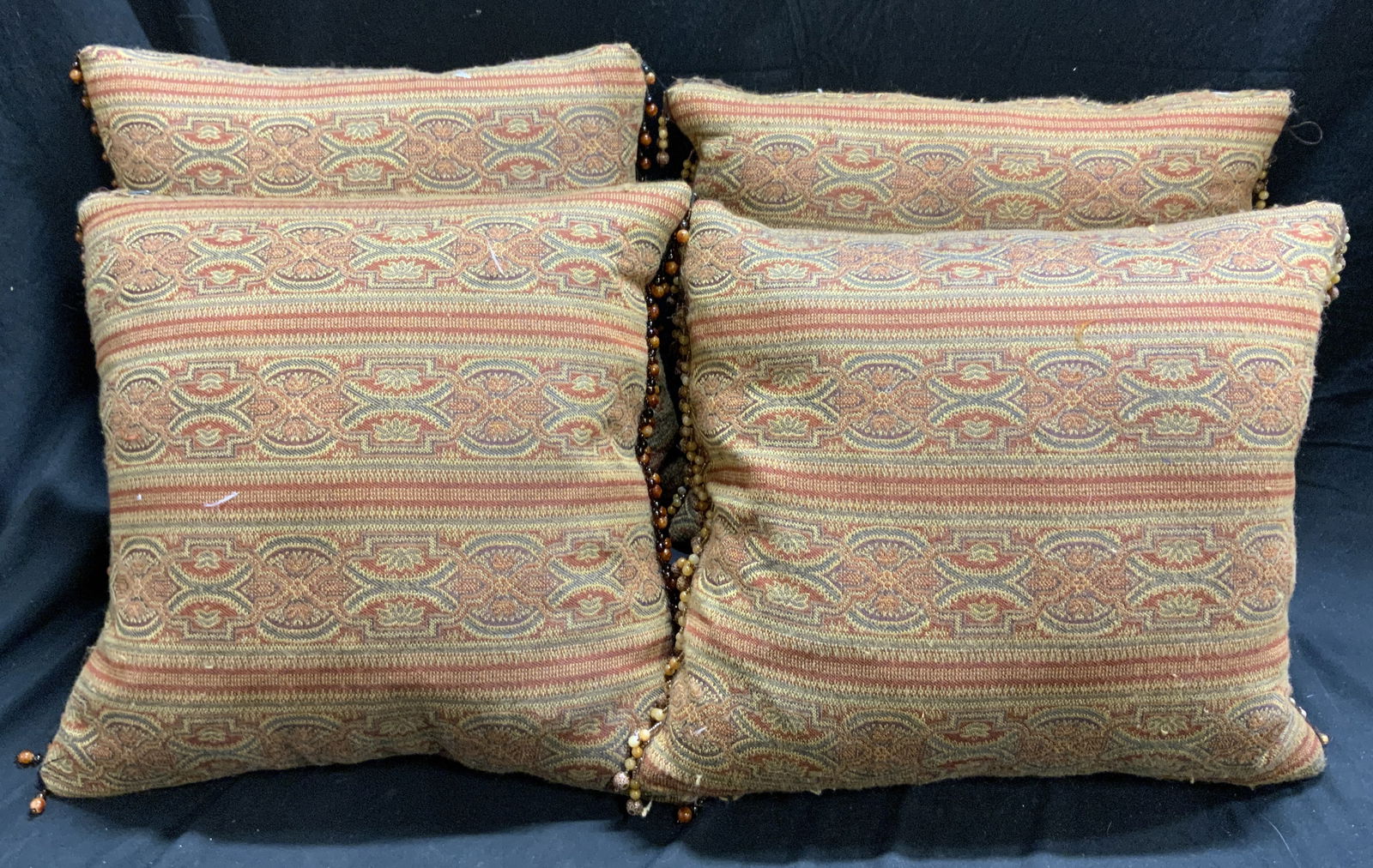 Set 4 Beaded Patterned Throw Pillows (1 of 10)