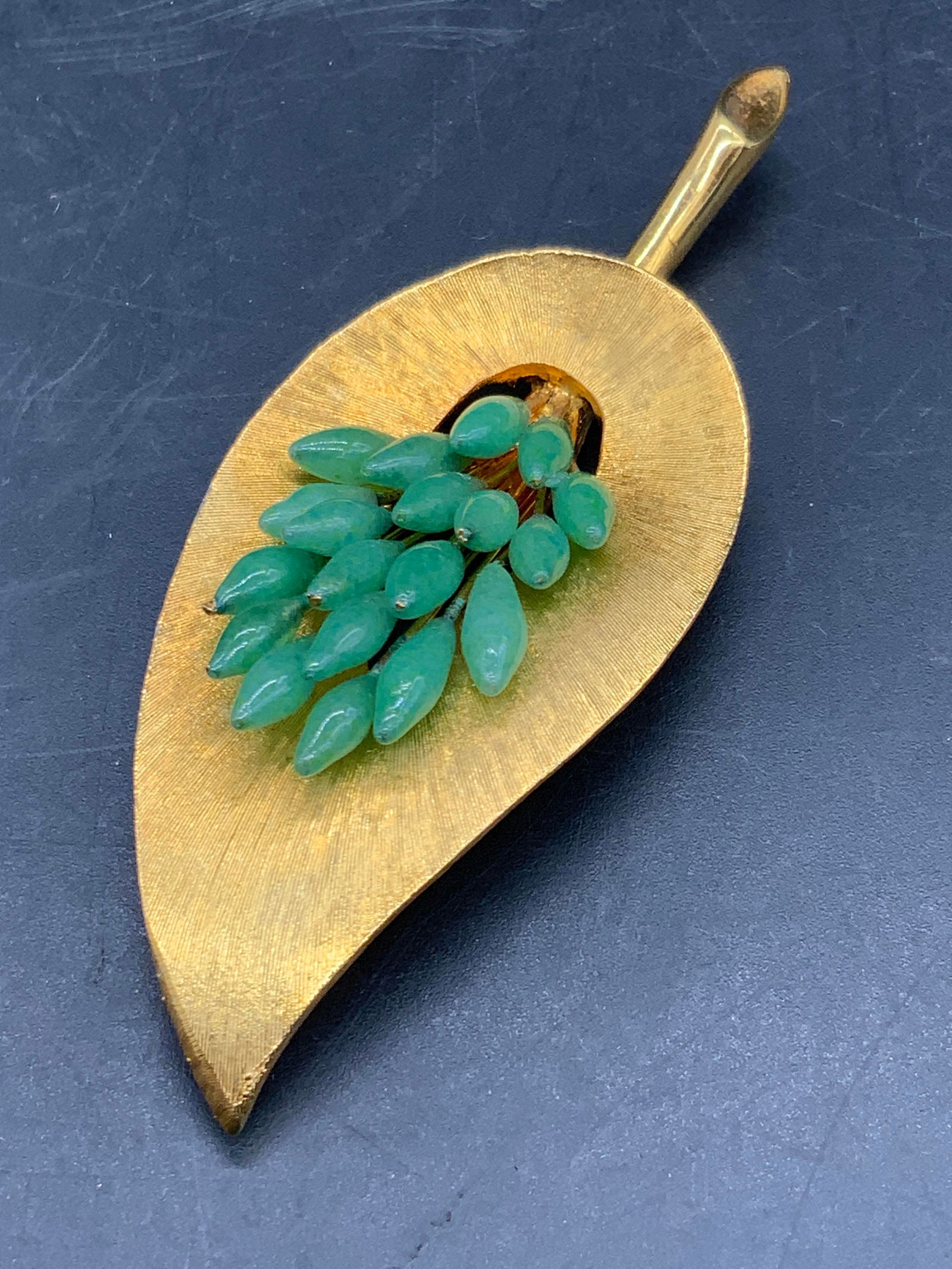 Vintage Beaded Brushed Gold Tn Leaf Form Brooch (1 of 9)