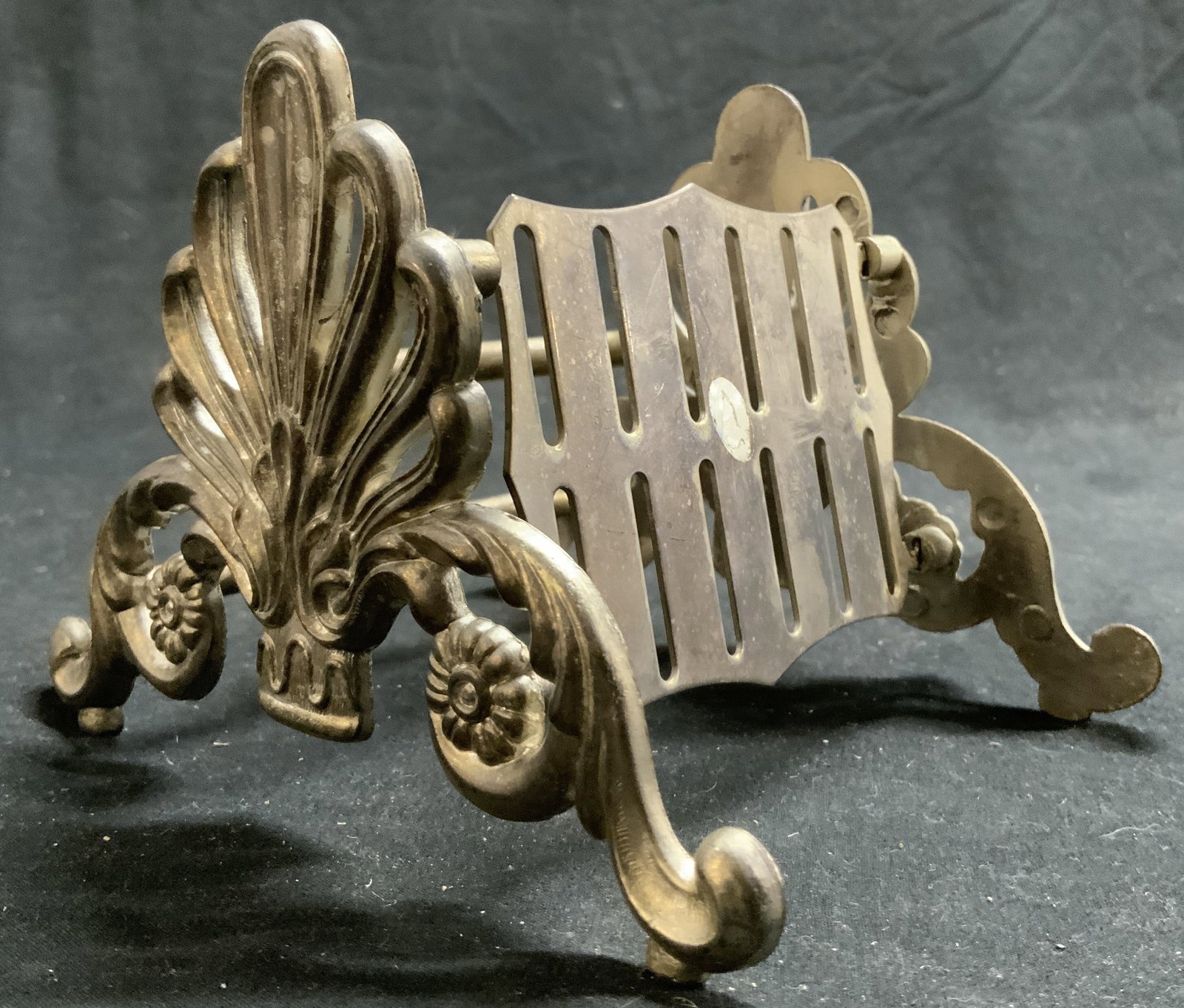 Vintage Silver Plate Knife Holder (1 of 6)