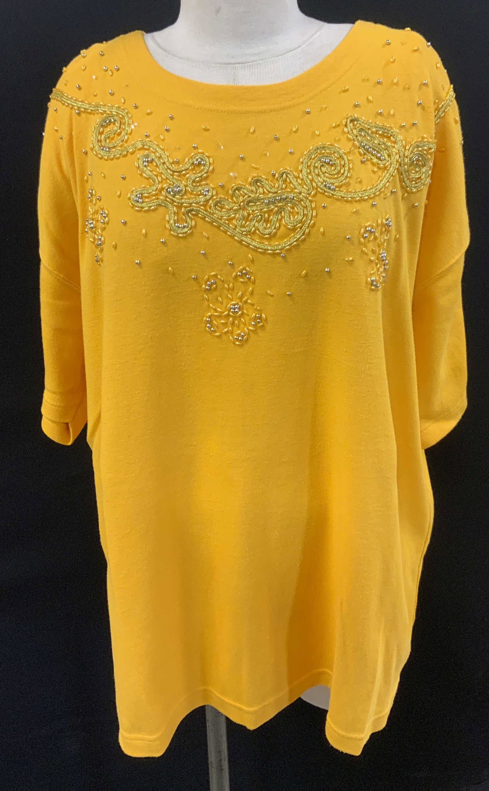 Victoria Woman Yellow Beaded Top: Victoria Woman yellow beaded short sleeve top. Size 3x. Polyester and cotton blend. Some wear to material and loss to beading observed. Victoria woman, Victoria woman top, ladies designer top, ladies