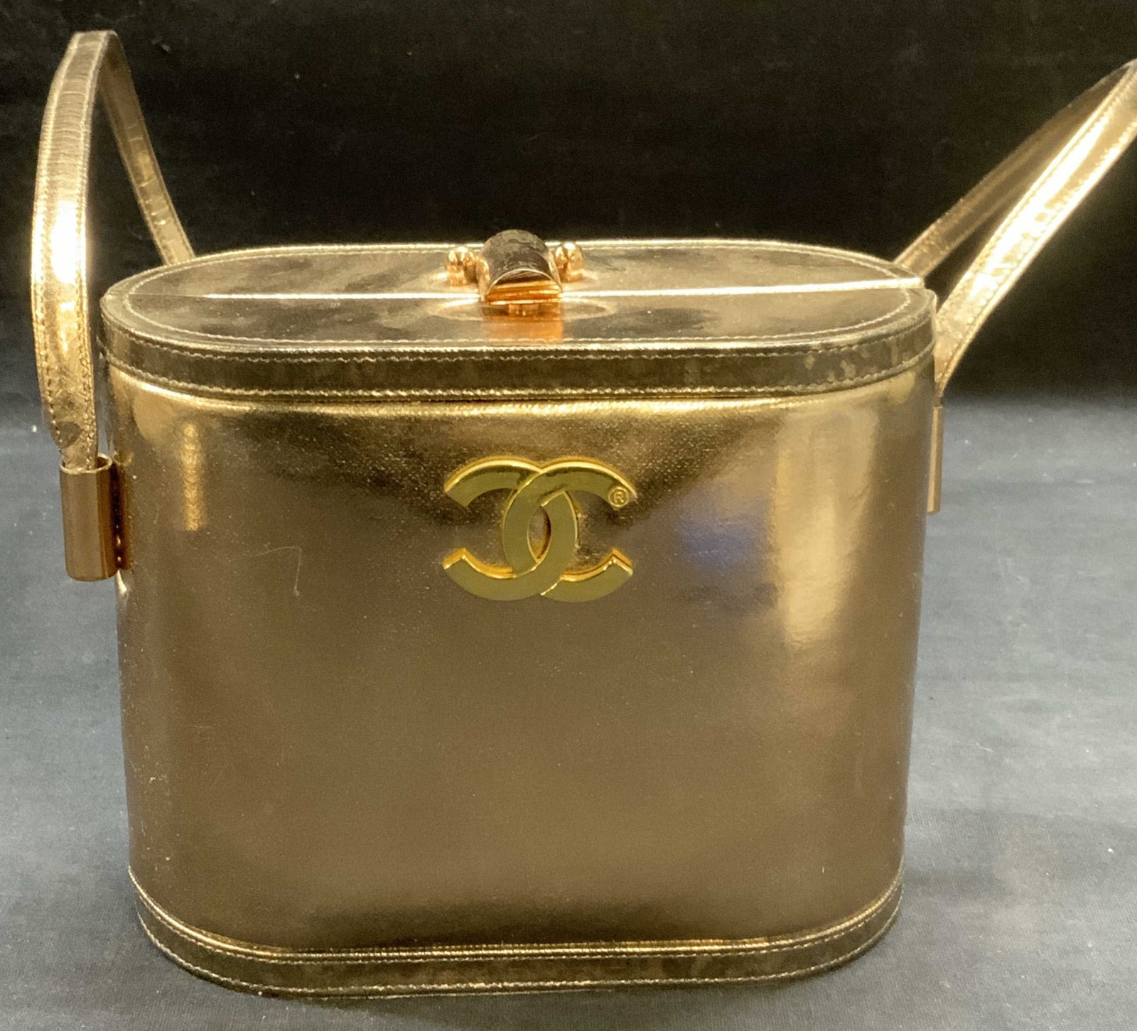 Chanel Style Gold Tone CC Handbag (1 of 6)