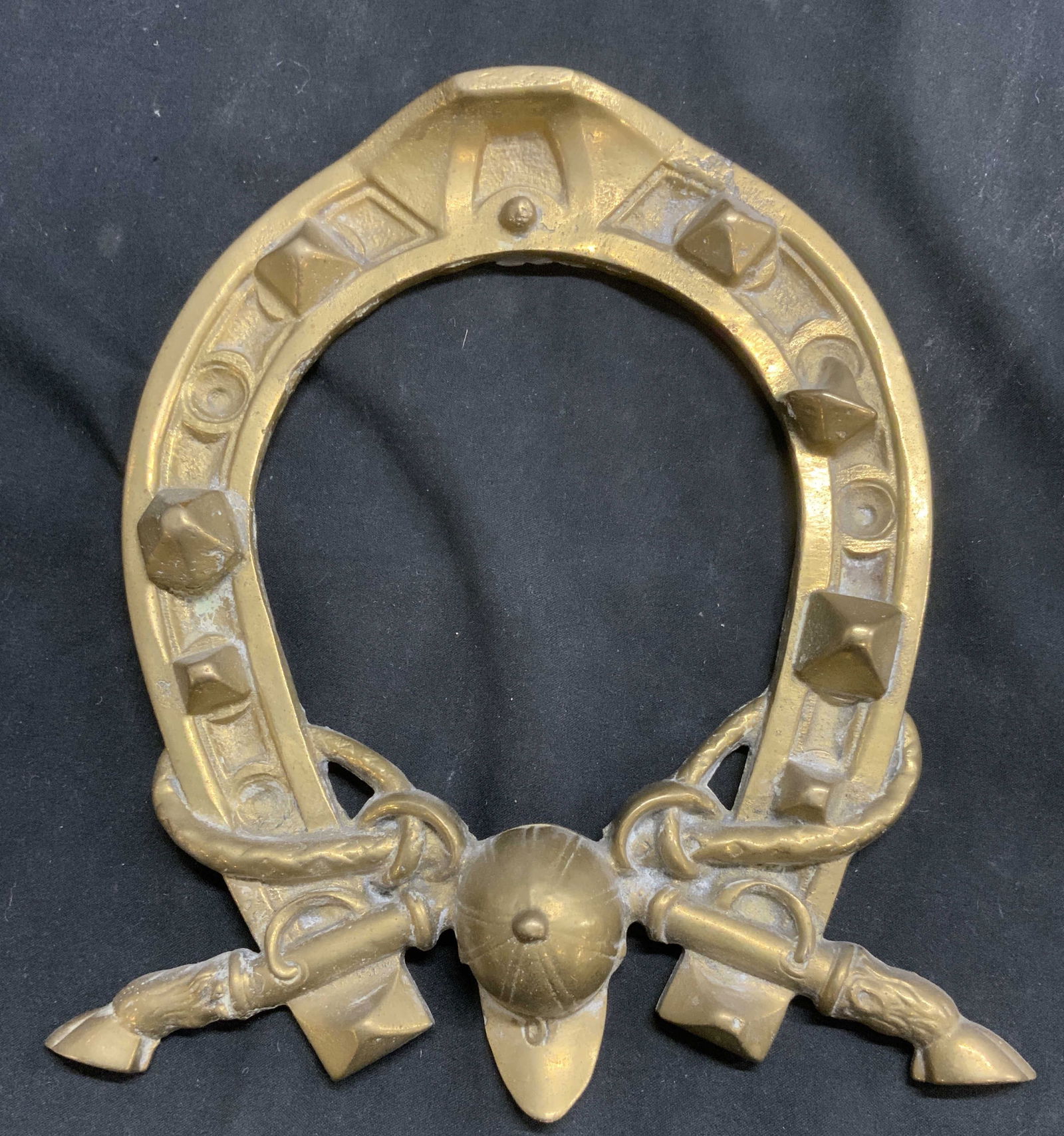 Vintage Gilt Metal Horseshoe Wall Hanging (1 of 7)